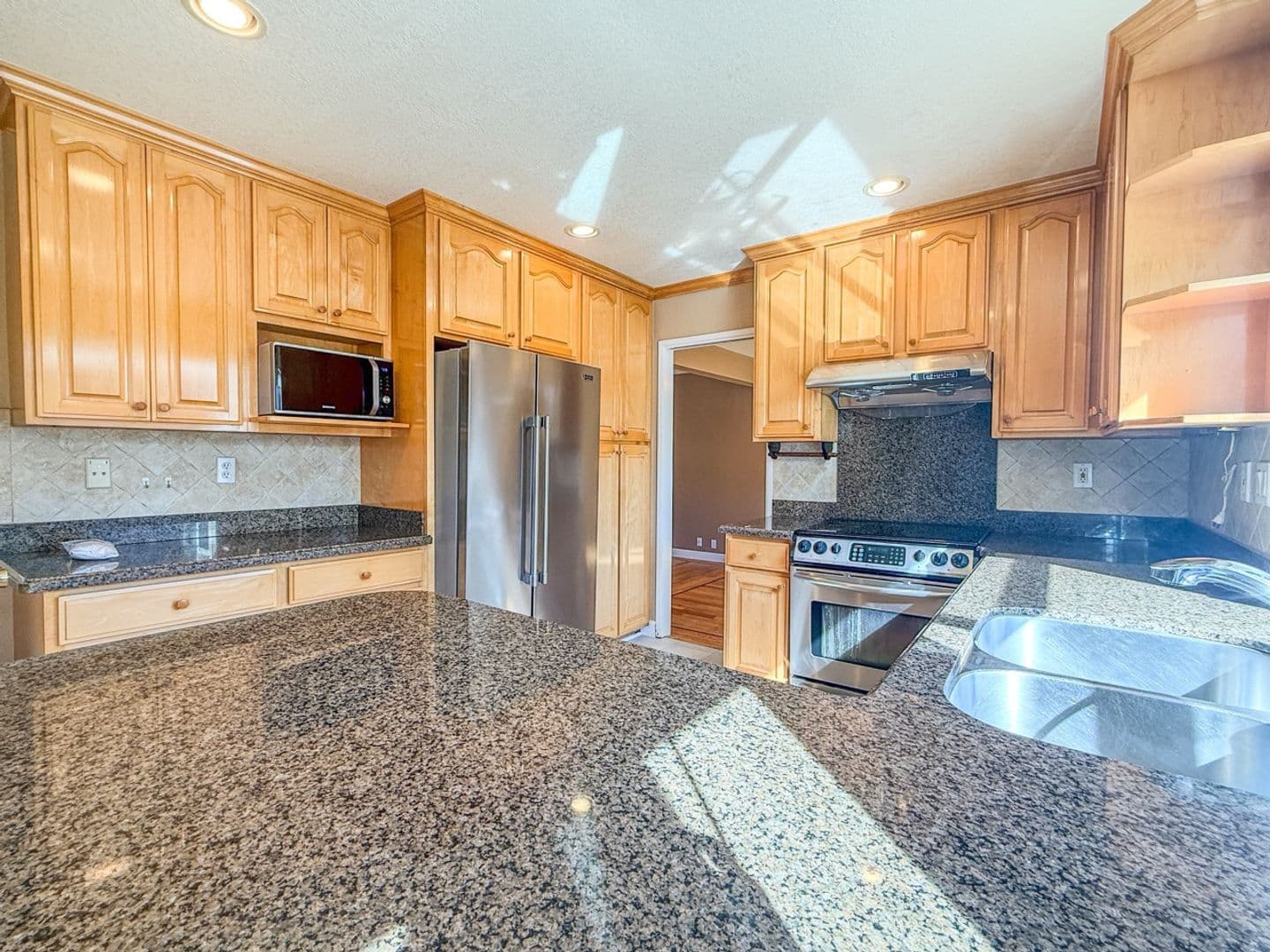 San Jose House: 6556 Idlebrook Ct