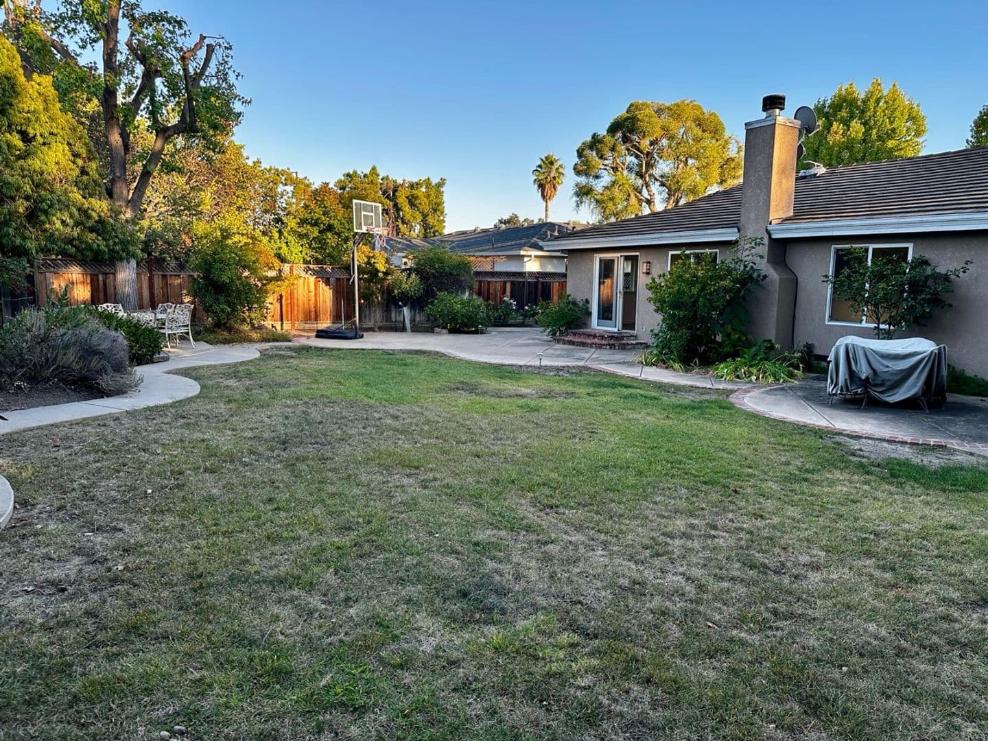 Saratoga House: 19227 Gunther Ct