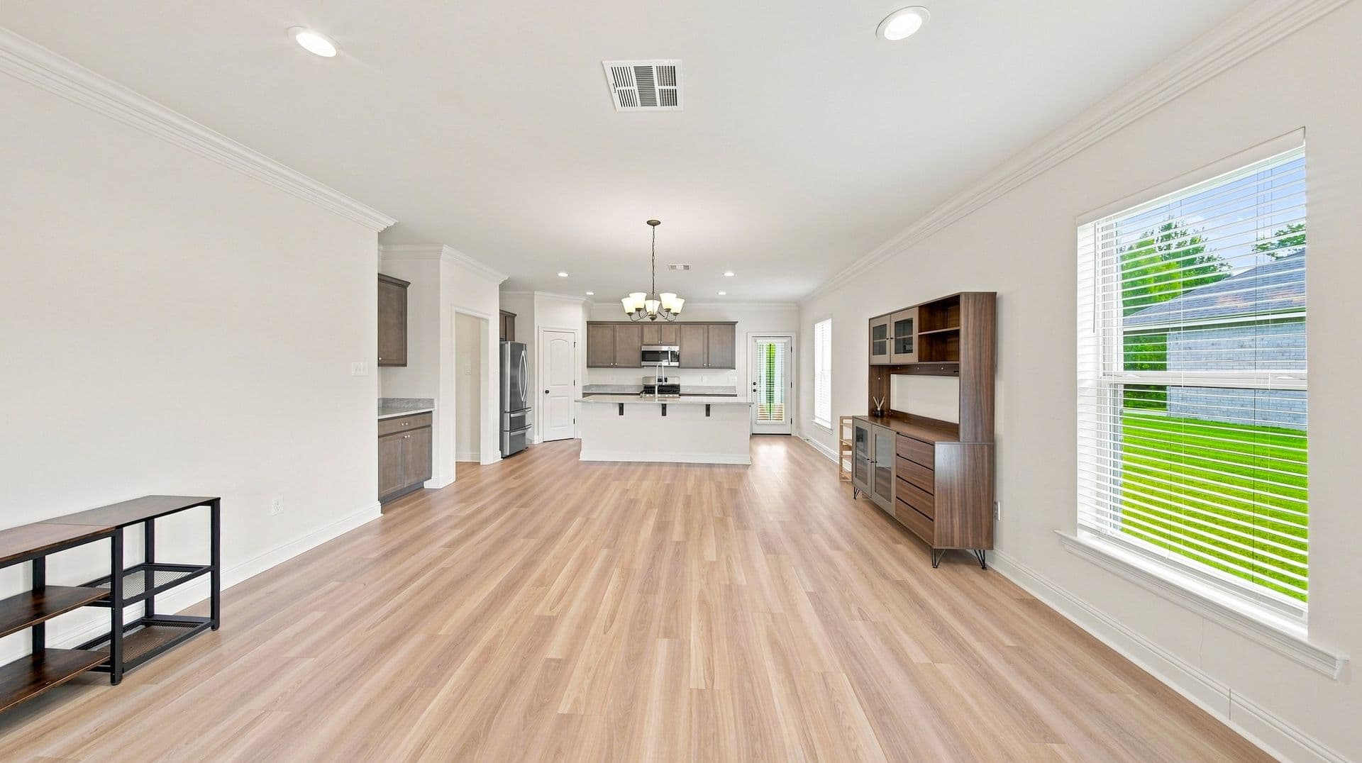 Baton Rouge House: 7211 Kenilworth Crossing Avenue