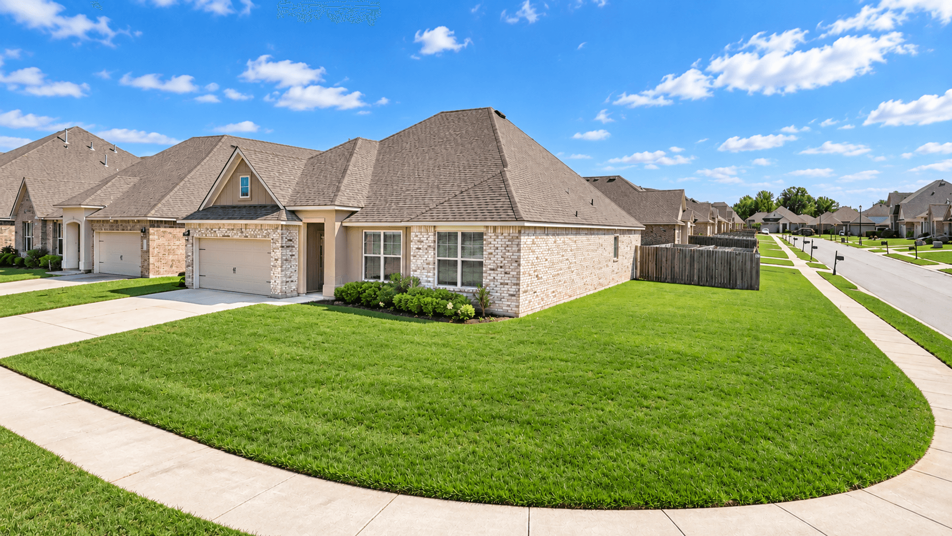 Zachary House: 21356 West Grove Drive