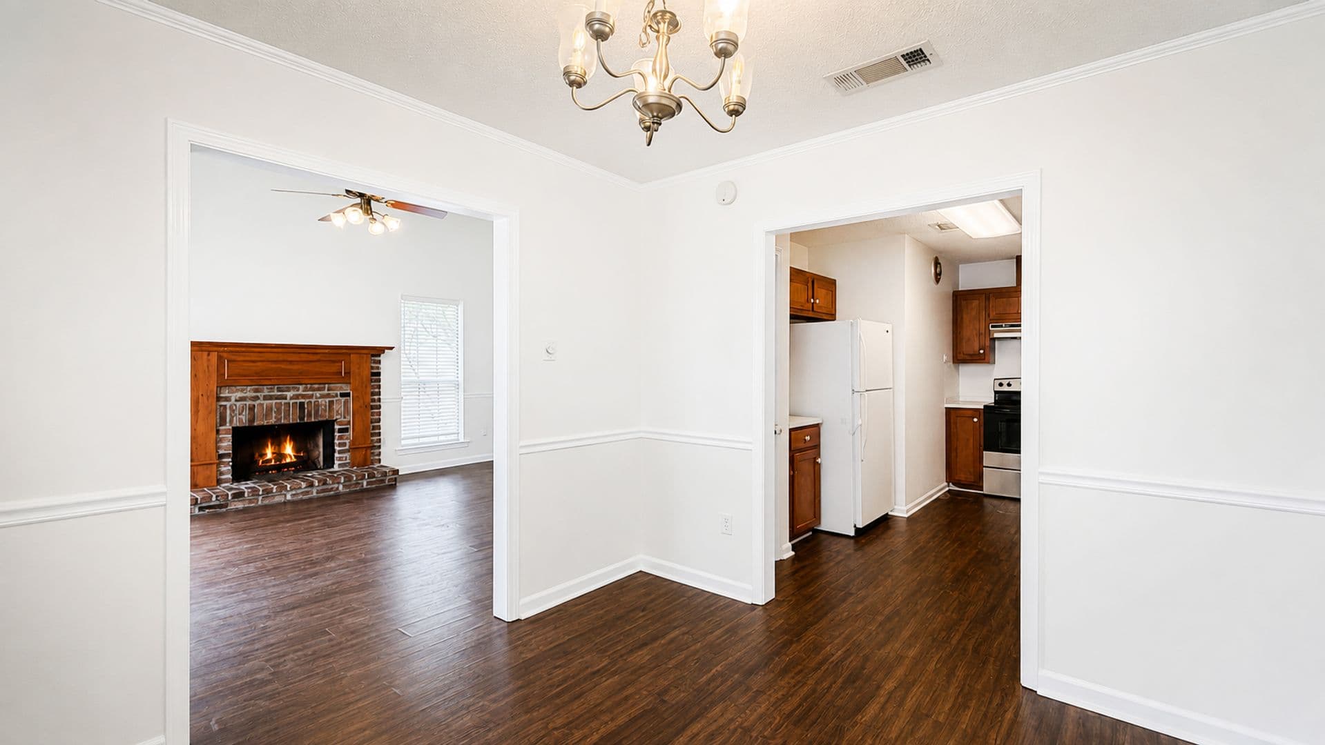 Baton Rouge House: 16324 Crepe Myrtle Dr