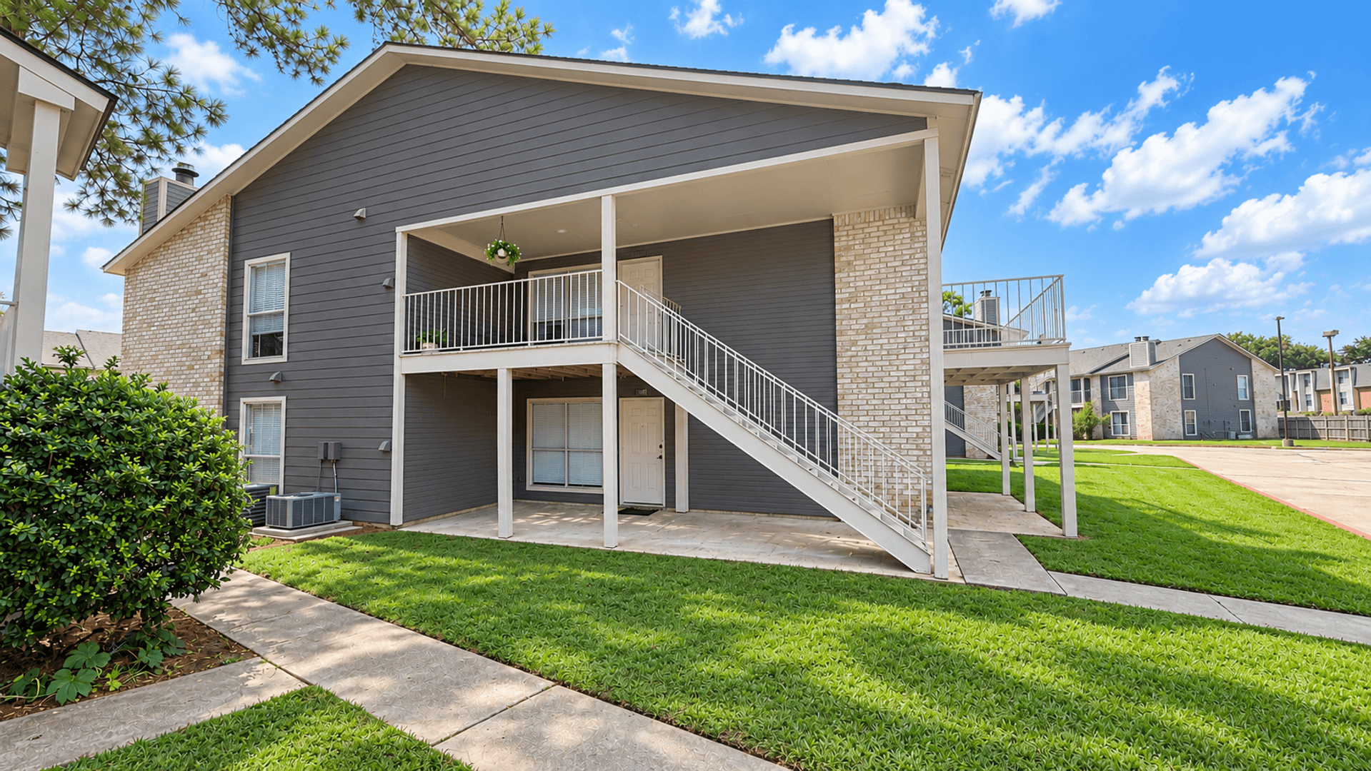Baton Rouge House: 5107 Nicholson Drive
