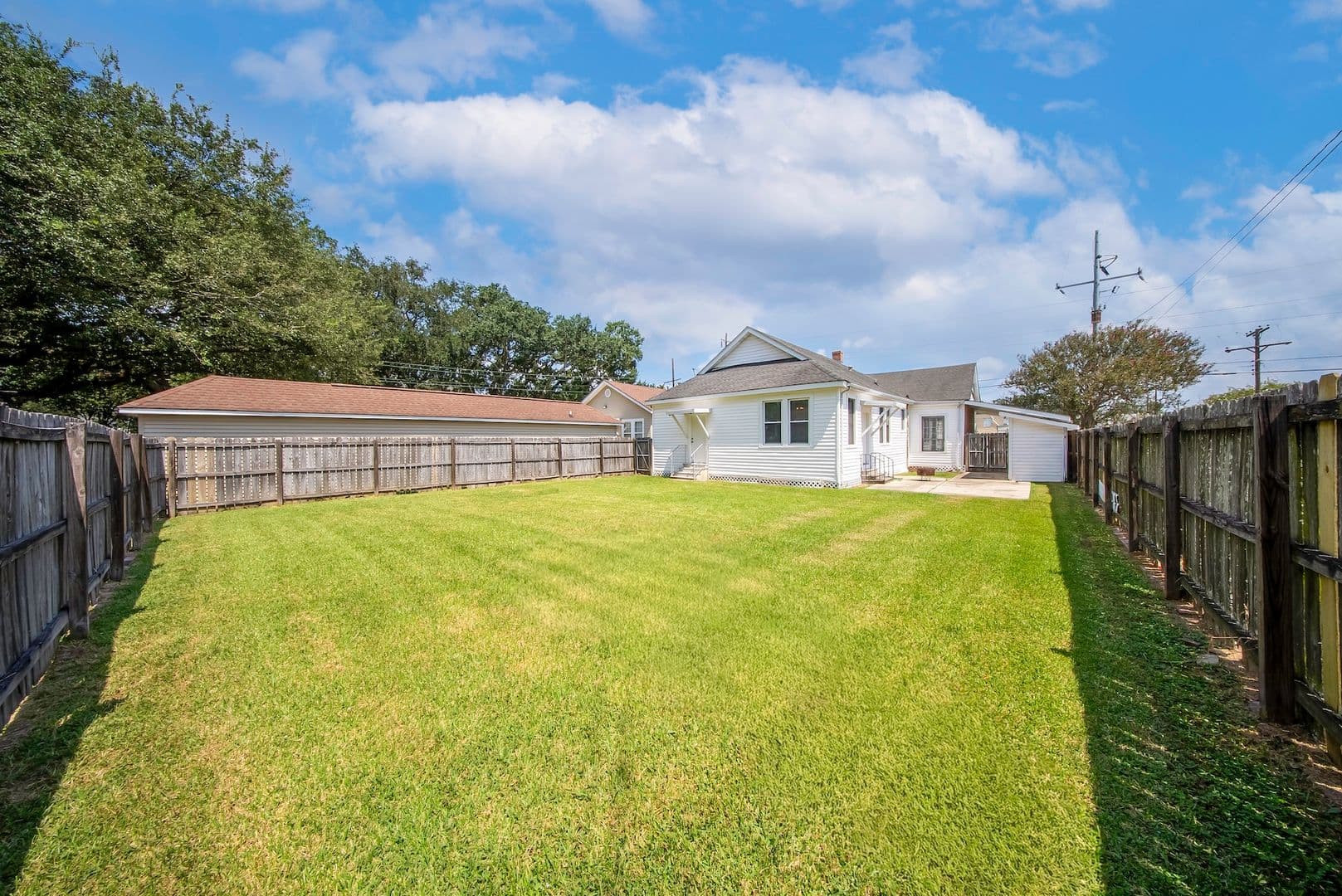 Port Allen House: 159 6th Street