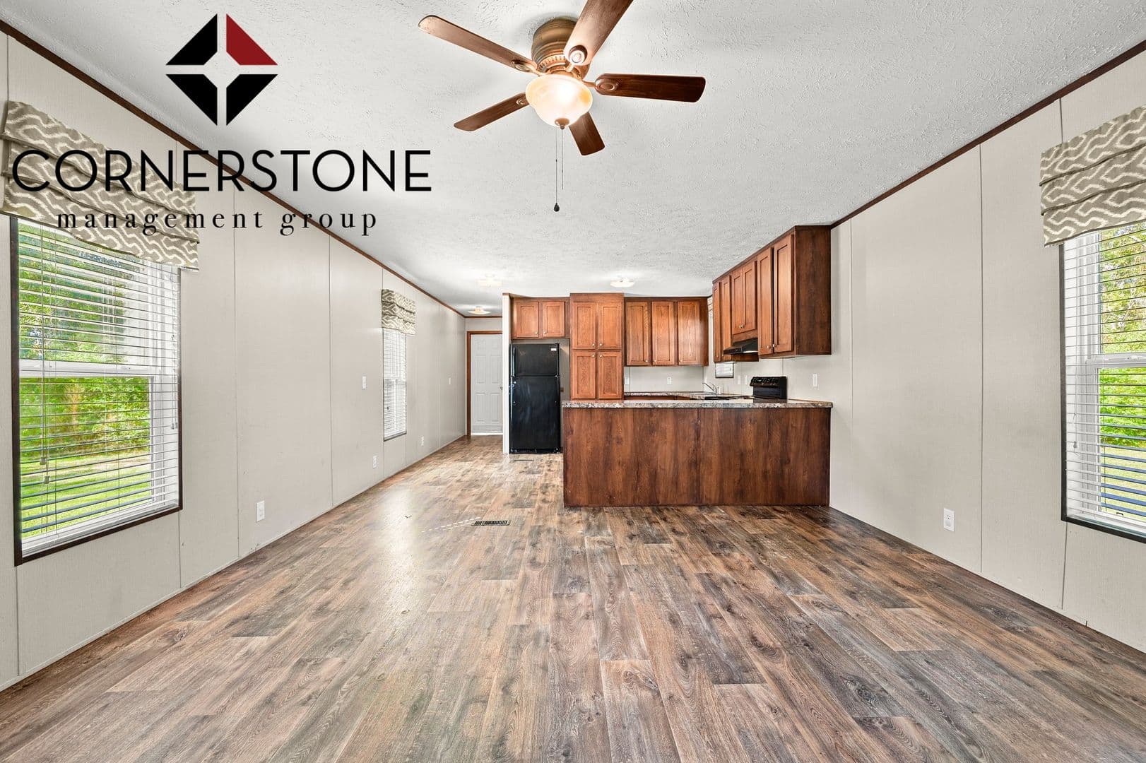 Hammond House: 27848 Frindik Lane