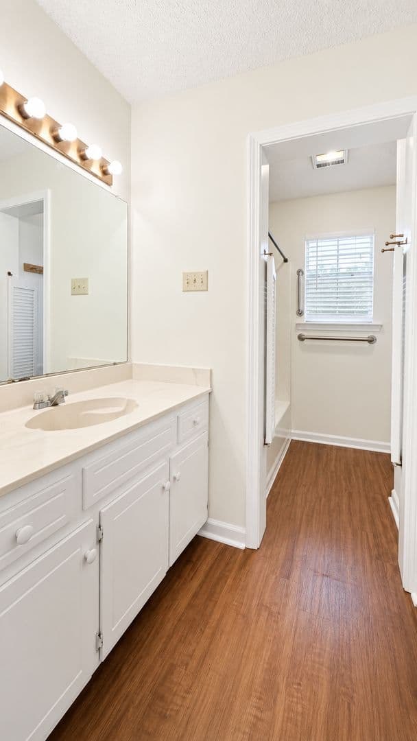 Baton Rouge House: 16324 Crepe Myrtle Dr