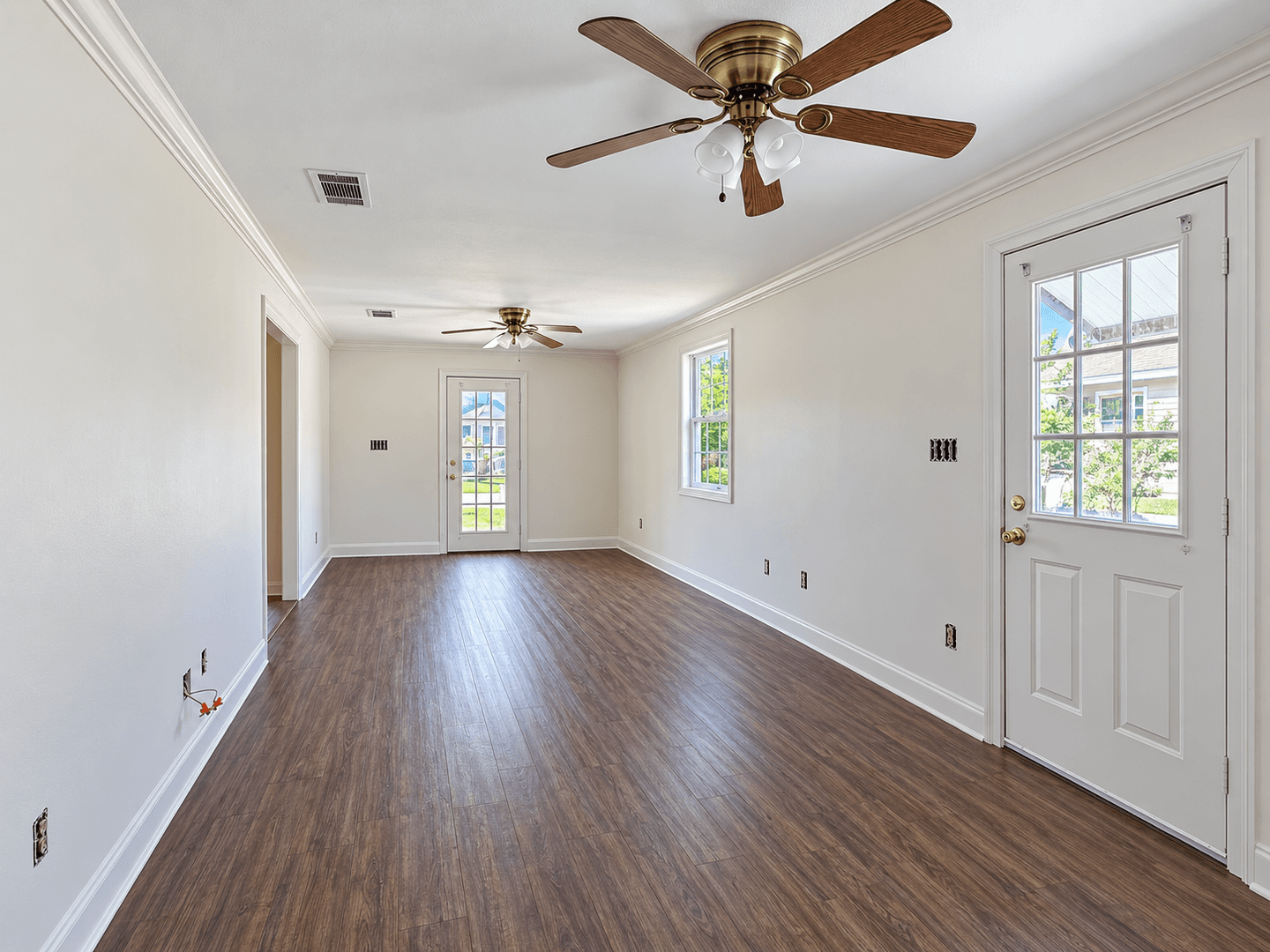 Port Allen House: 532 Avenue B