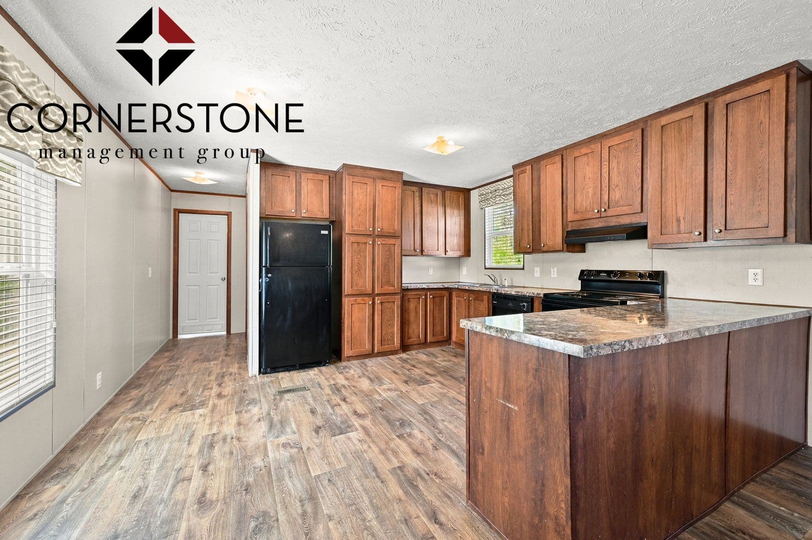 Hammond House: 27848 Frindik Lane