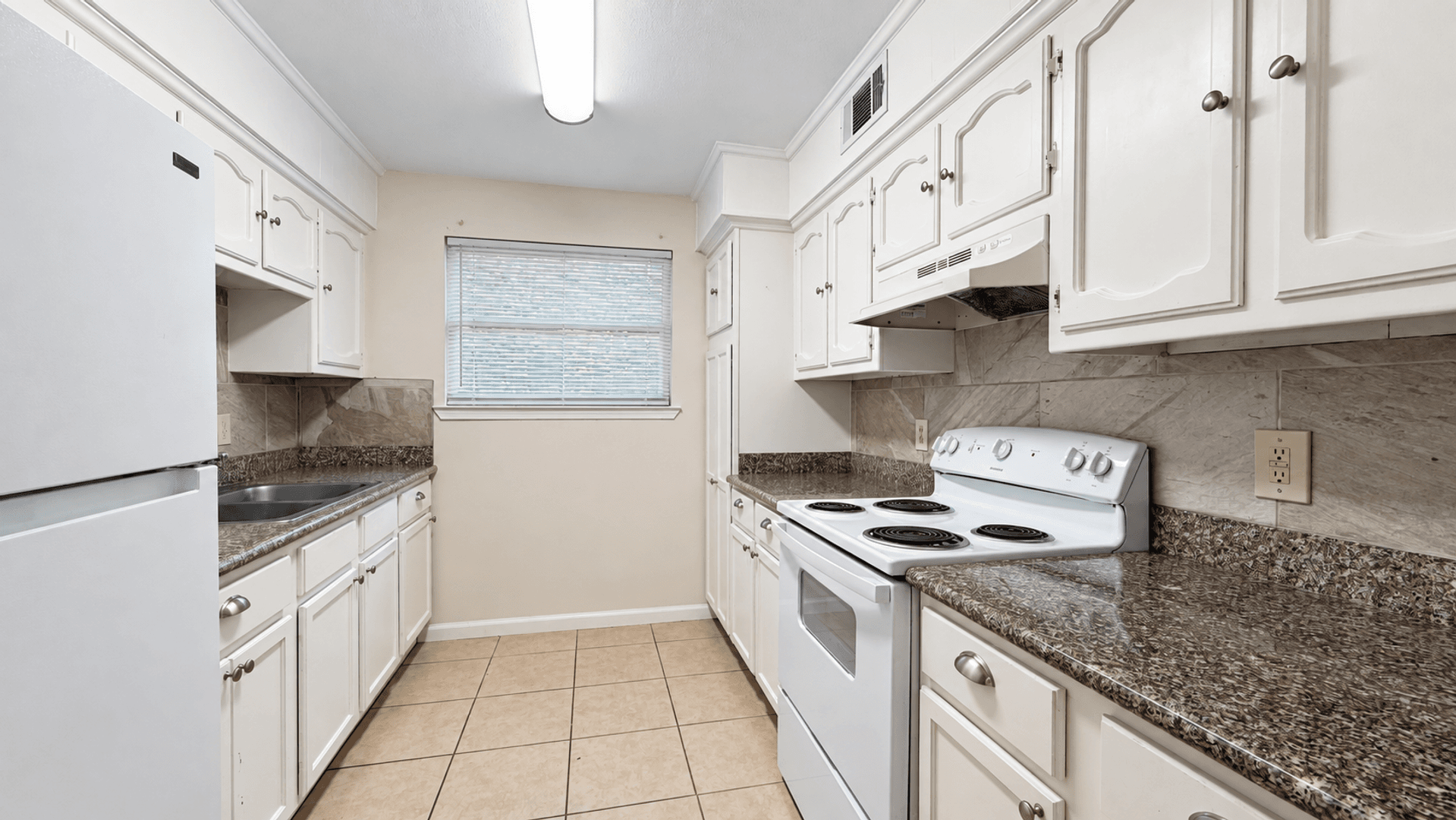 Baton Rouge House: 14743 Central Woods Avenue