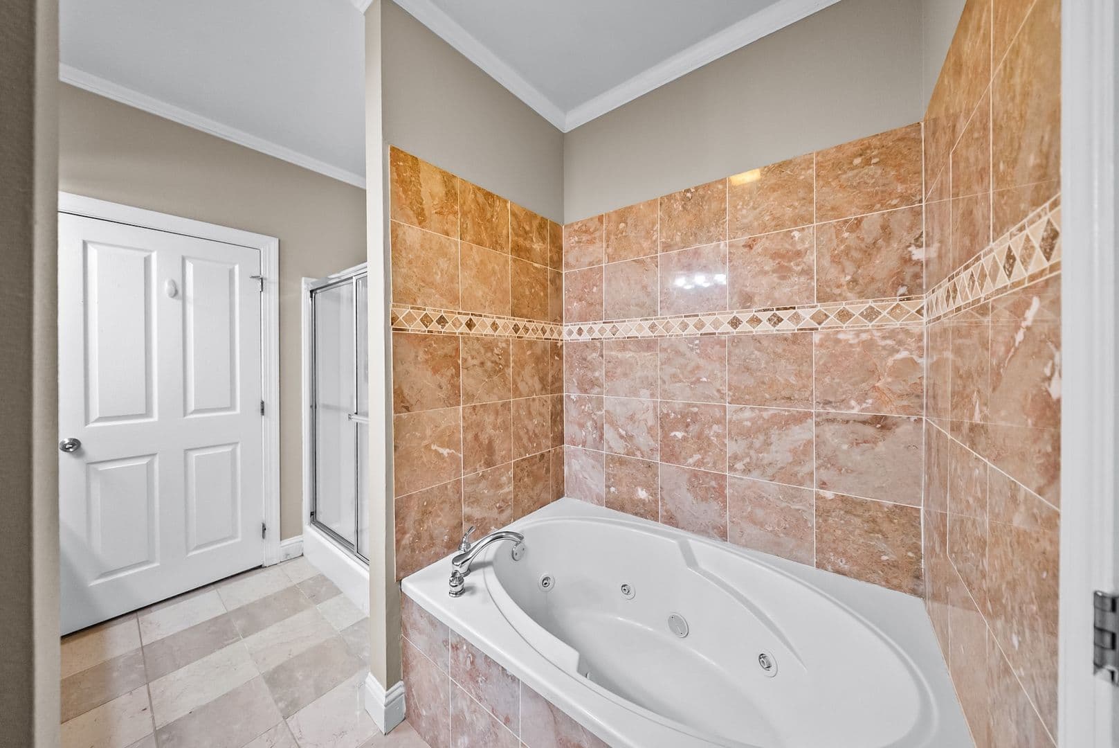 Baton Rouge Apartment: 809 Summer Breeze Drive