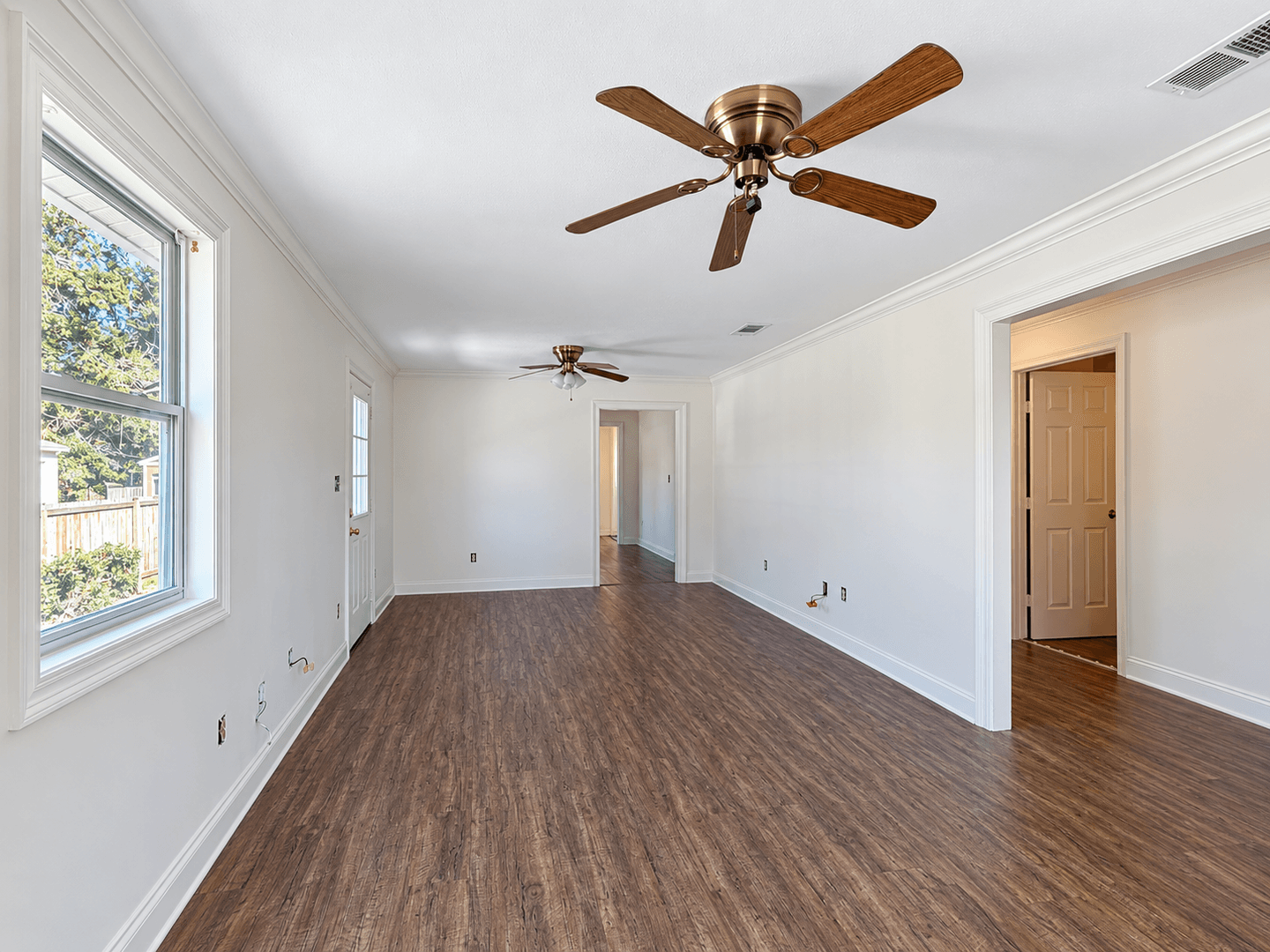 Port Allen House: 532 Avenue B