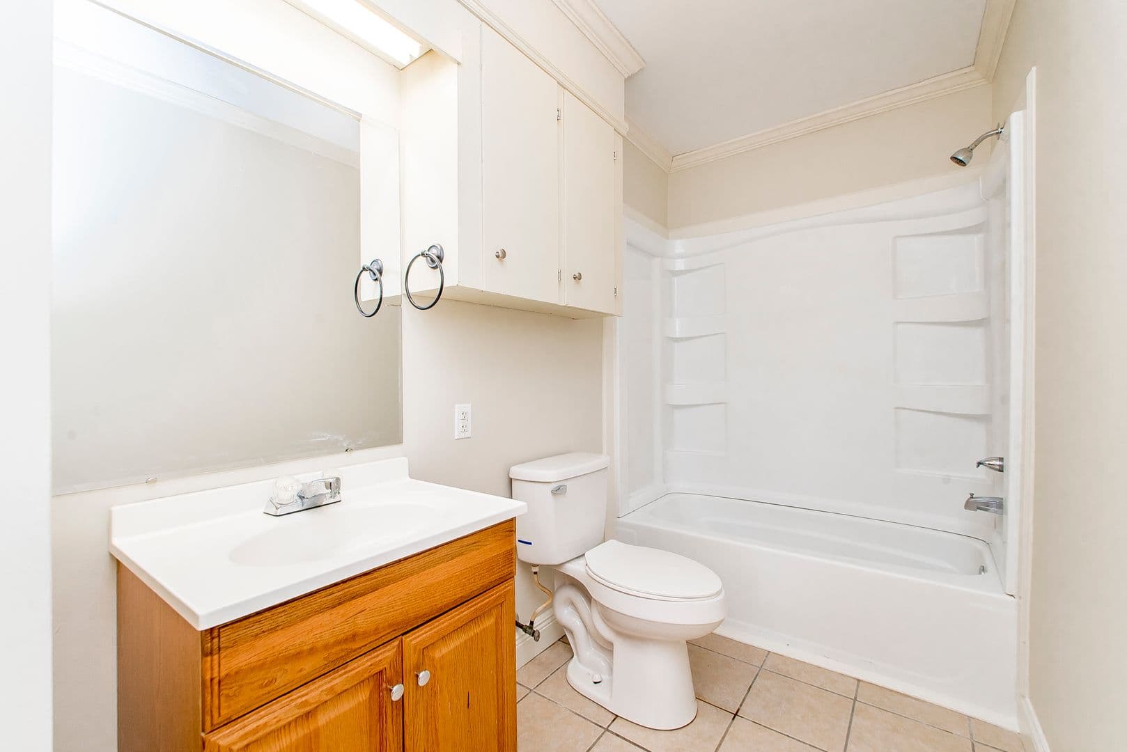 Hammond Apartment: 27859 Frindik Lane
