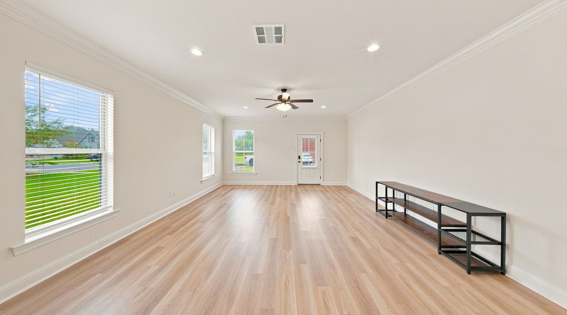 Baton Rouge House: 7211 Kenilworth Crossing Avenue