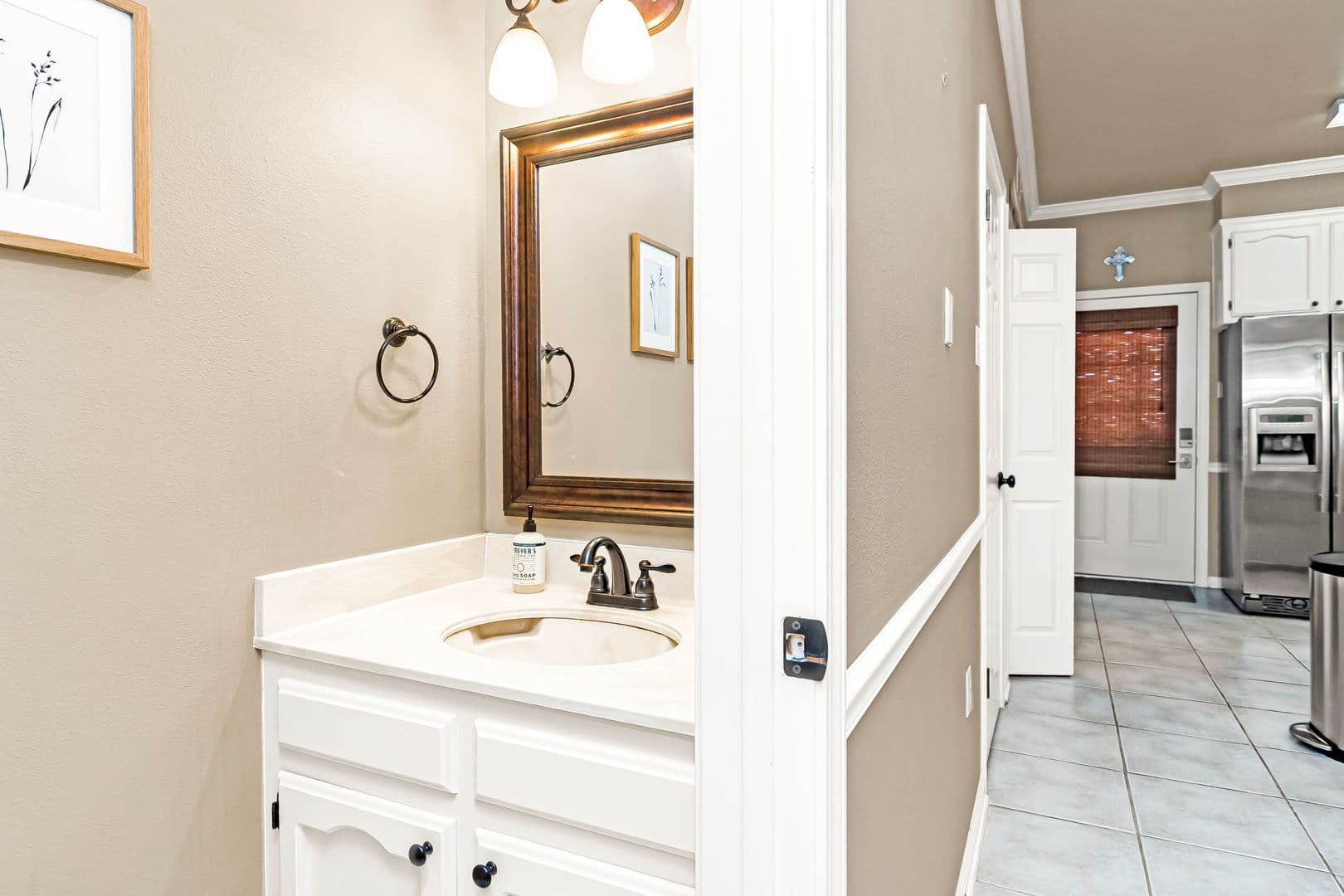 Baton Rouge House: 4188 Jefferson Woods Dr