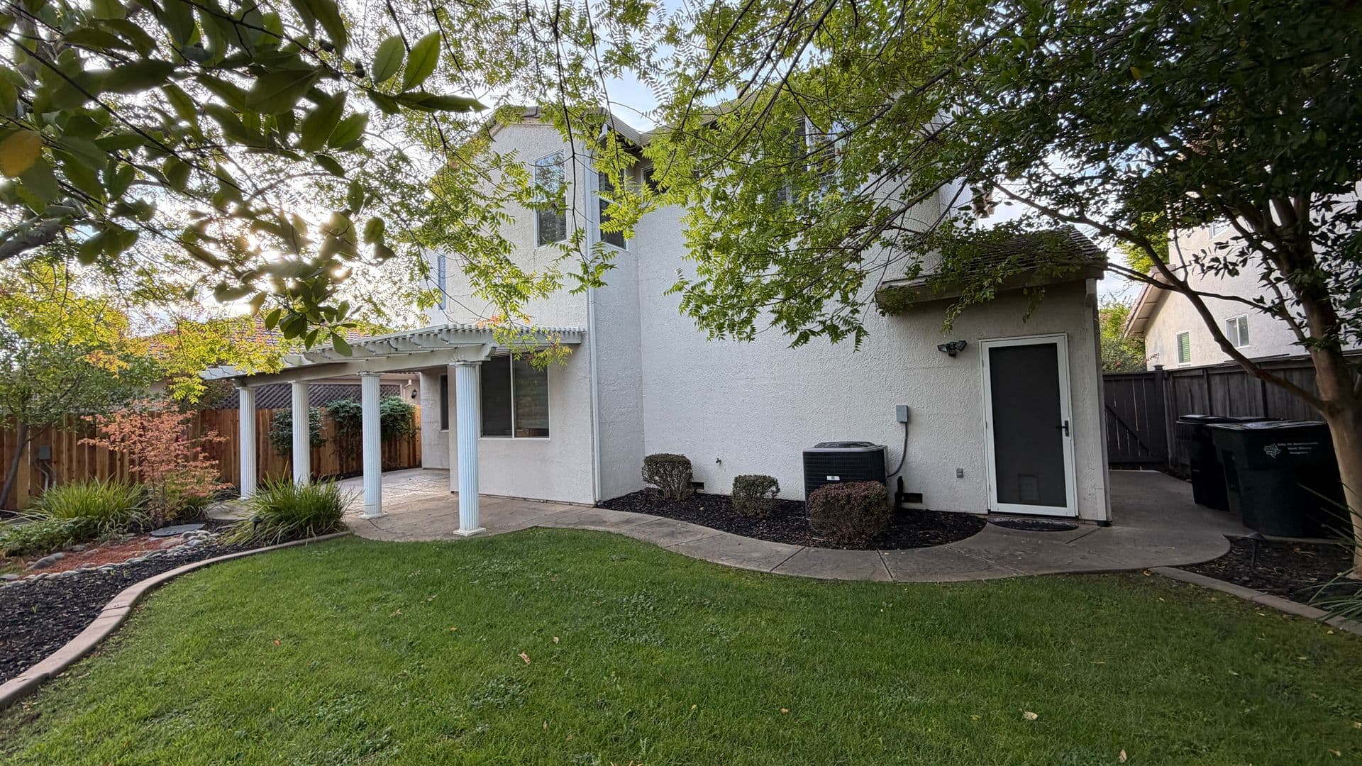 Sacramento House: 3530 Callison Drive