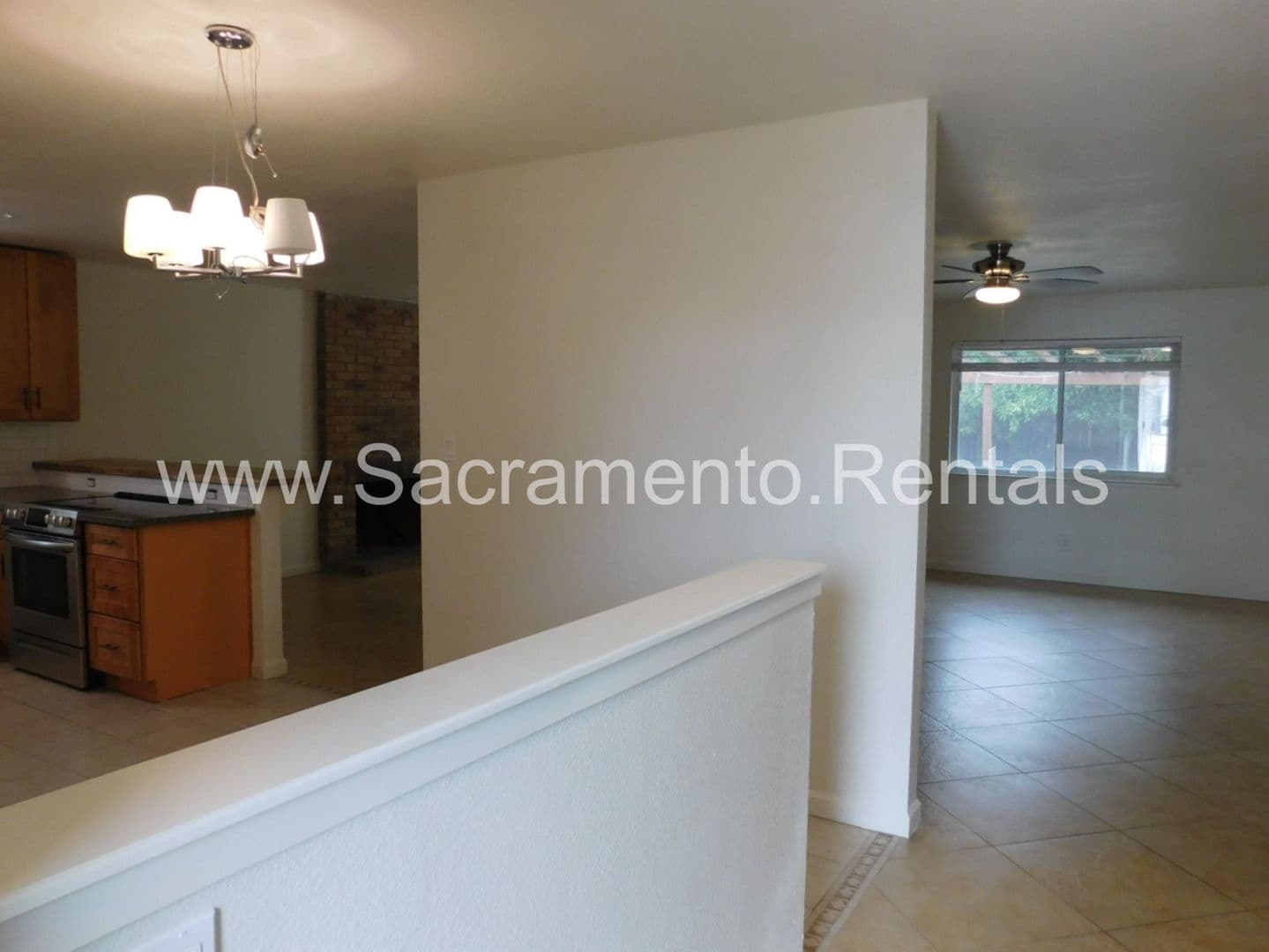Sacramento House: 101 Kennelford Circle