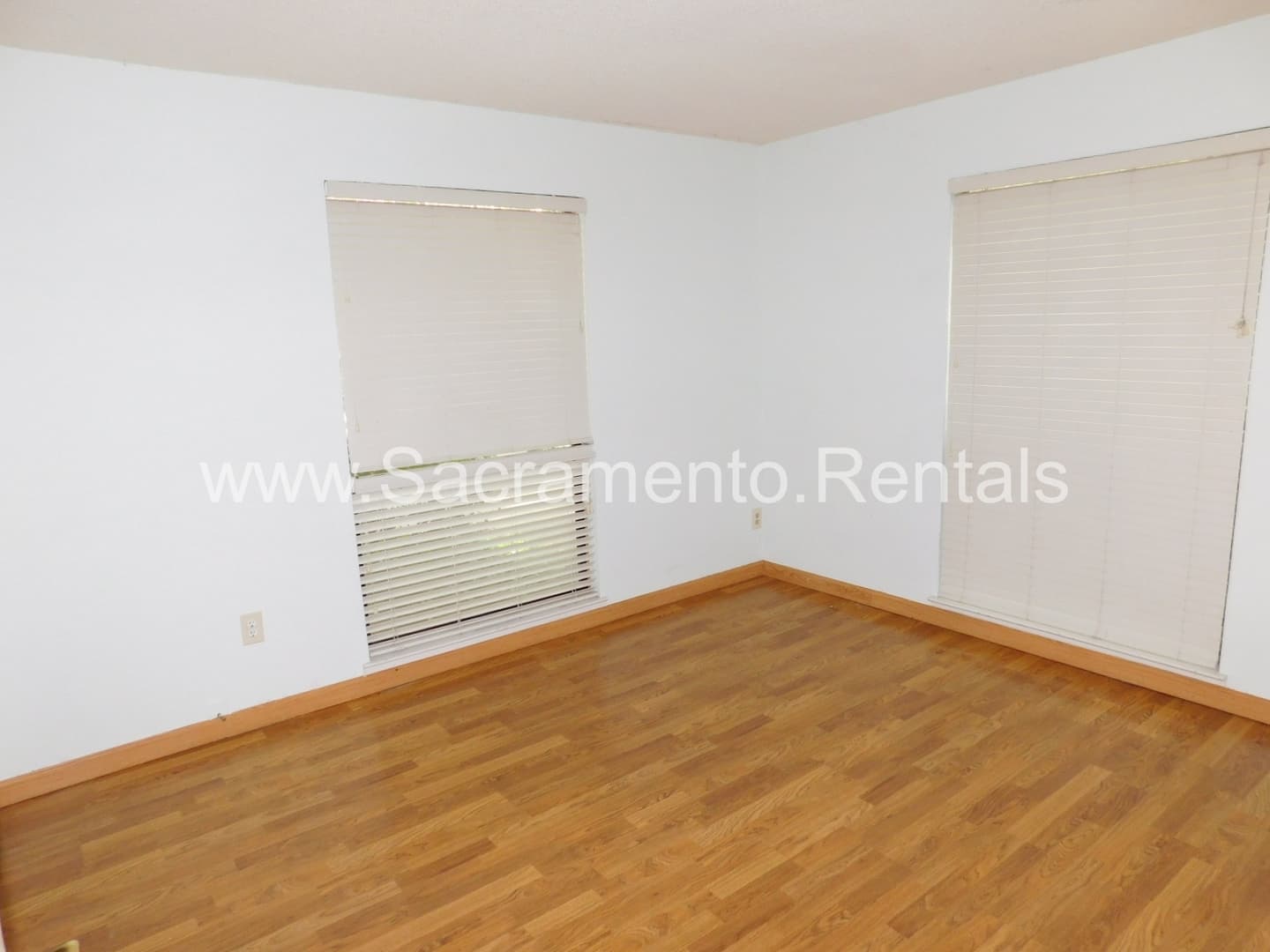 Sacramento House: 550 Del Verde Circle #5