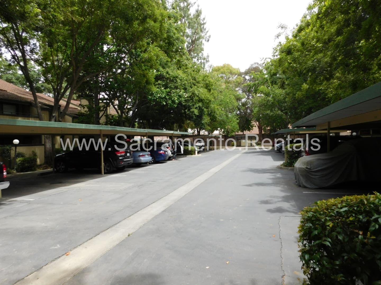 Sacramento House: 550 Del Verde Circle #5