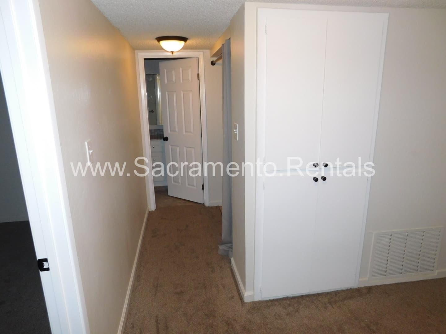 North Highlands House: 4005 Myrtle Avenue