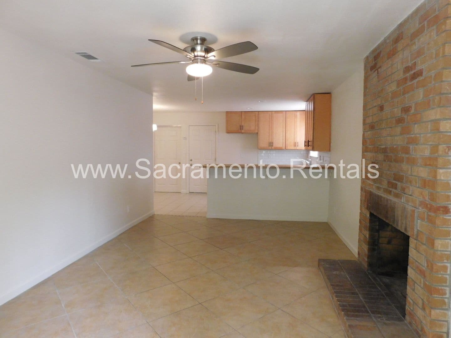 Sacramento House: 101 Kennelford Circle