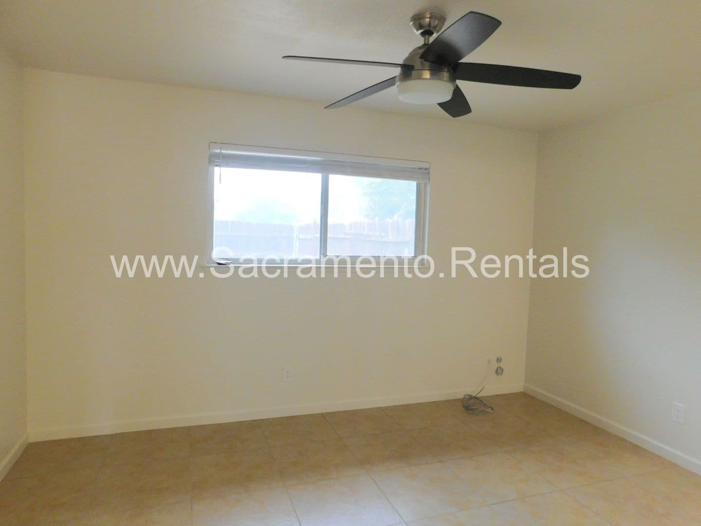 Sacramento House: 101 Kennelford Circle