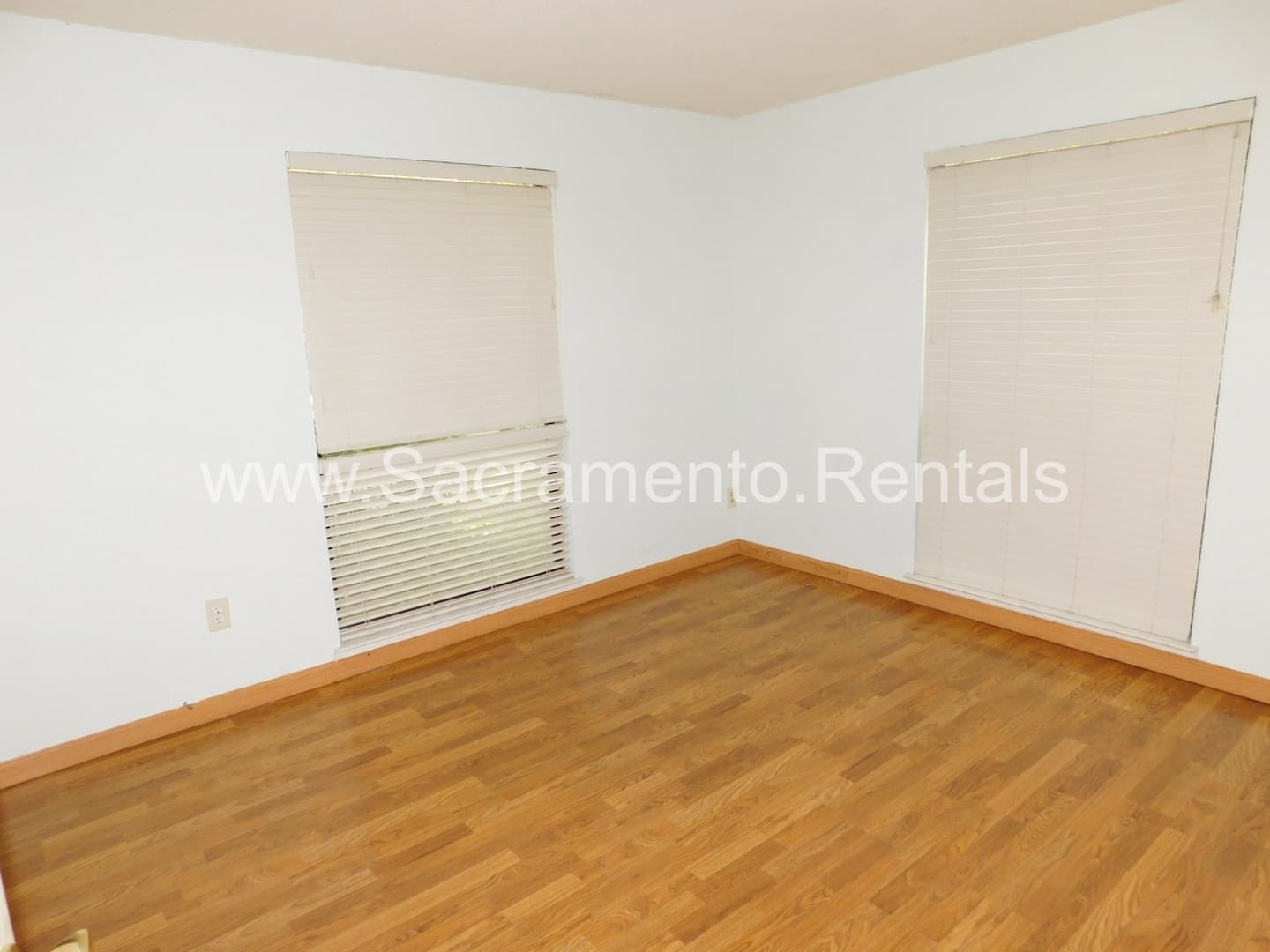 Sacramento House: 550 Del Verde Circle #5