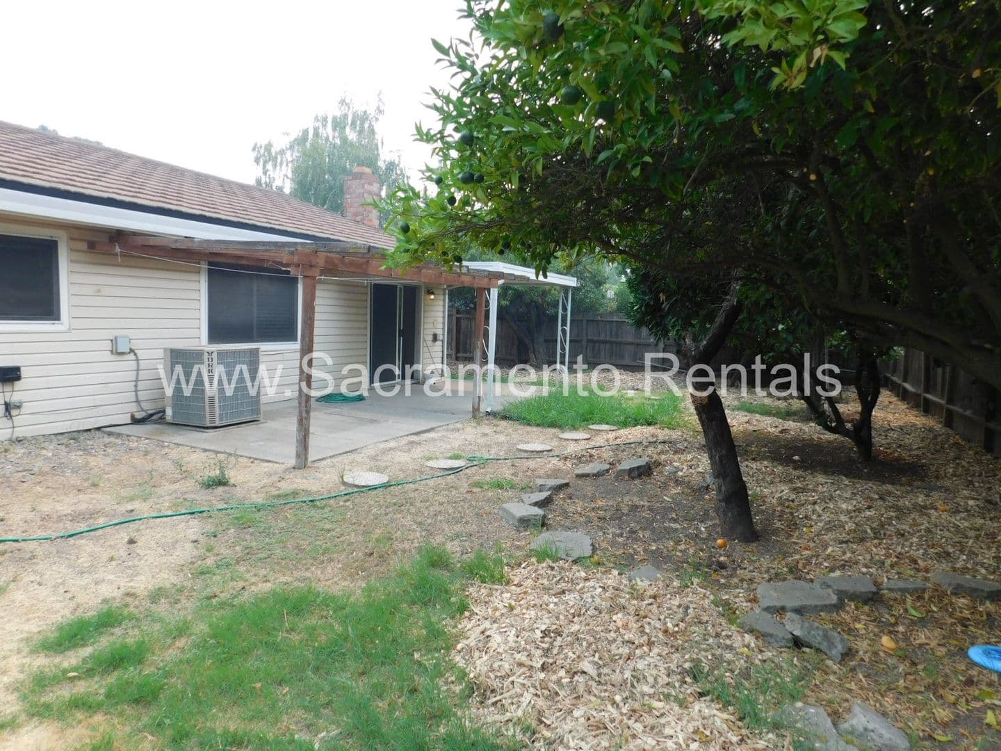 Sacramento House: 101 Kennelford Circle