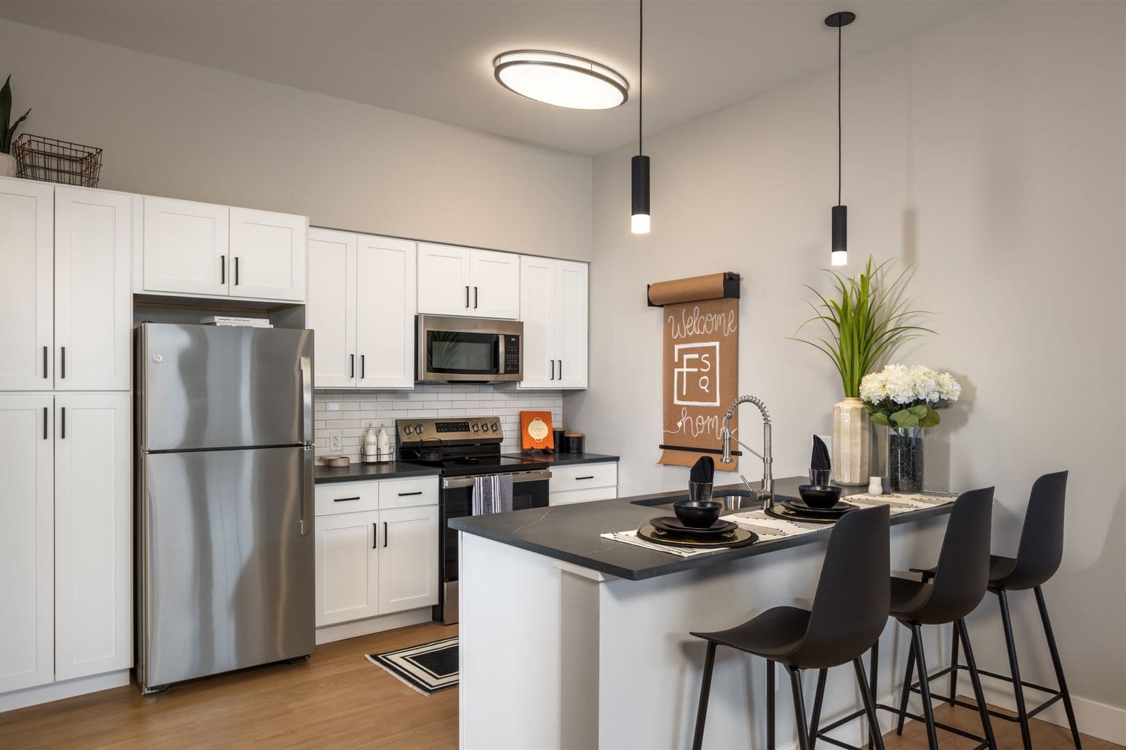 Windsor Apartment: 150 Broad Street