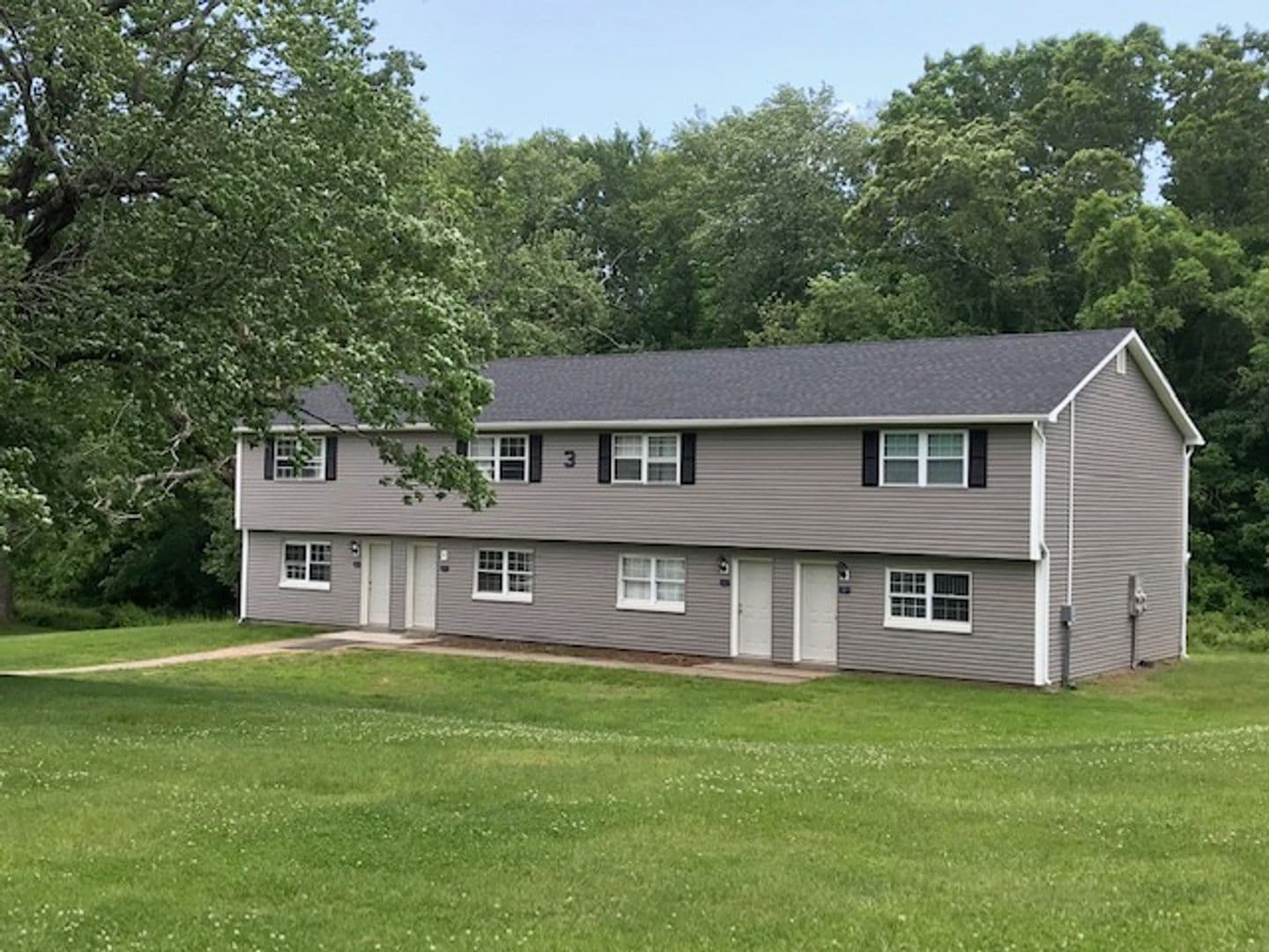 Storrs Apartment: 20 Carriage House Drive