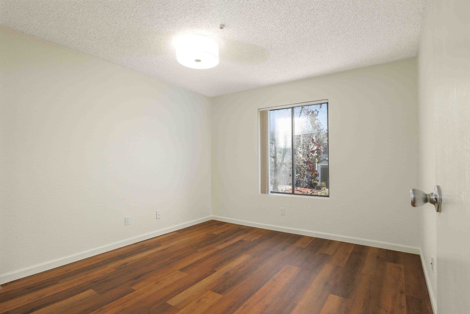 Santa Rosa Apartment: 5209 Old Redwood Hwy