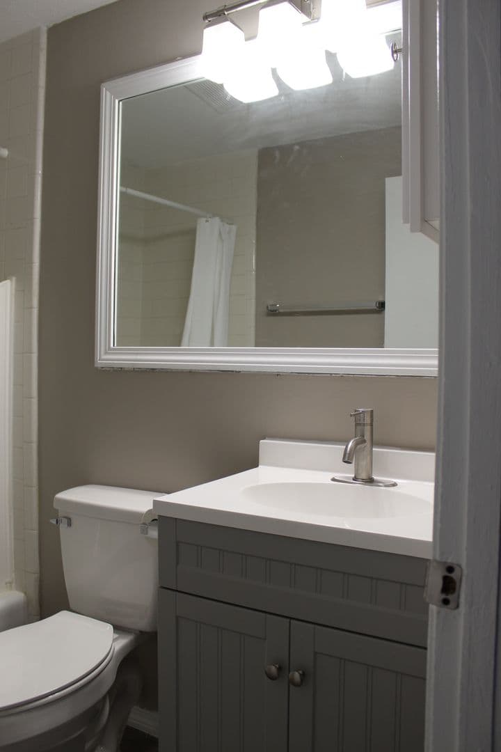 Storrs Apartment: 20 Carriage House Drive