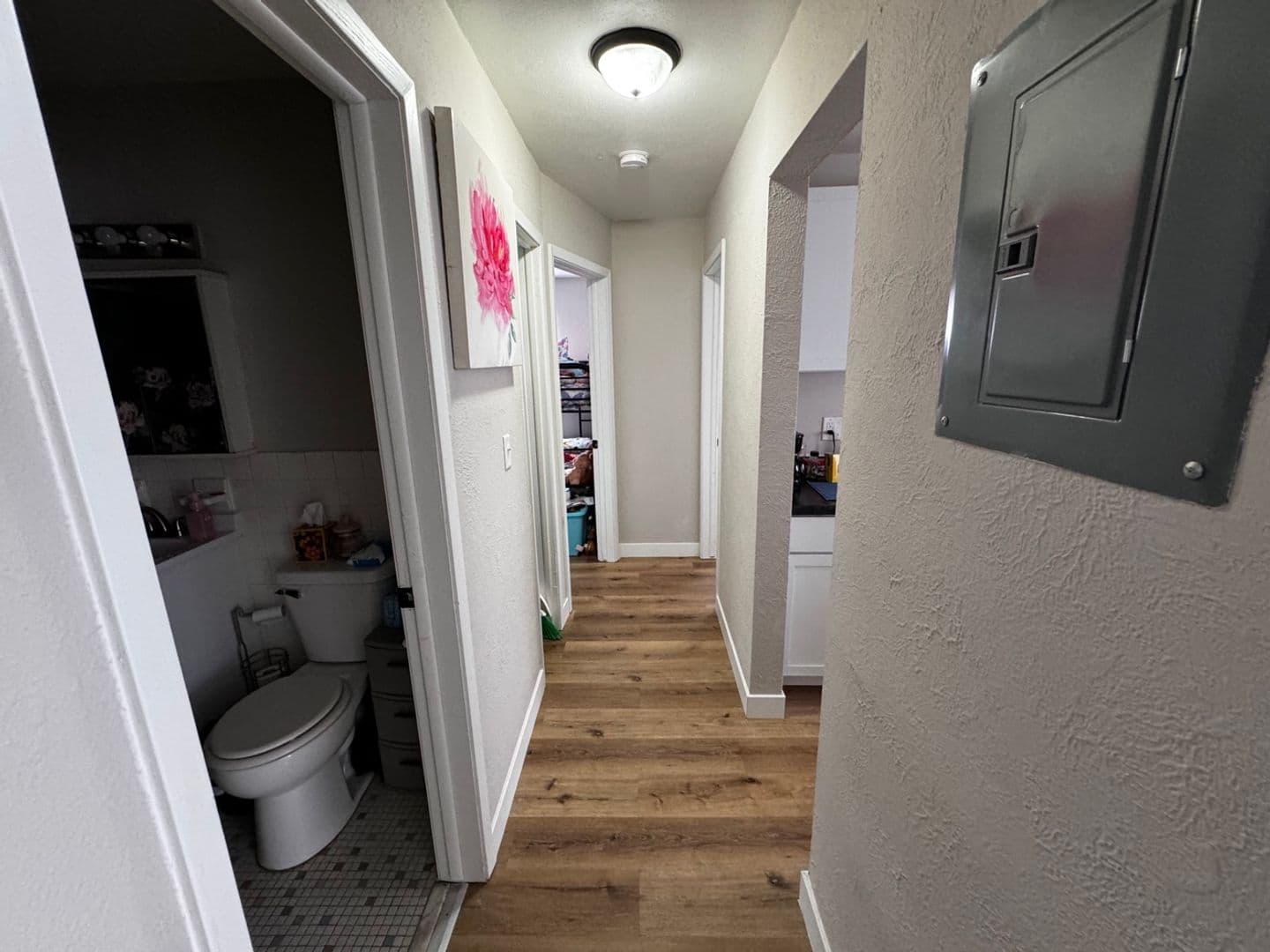 St Paul Apartment: 1891 7th St E