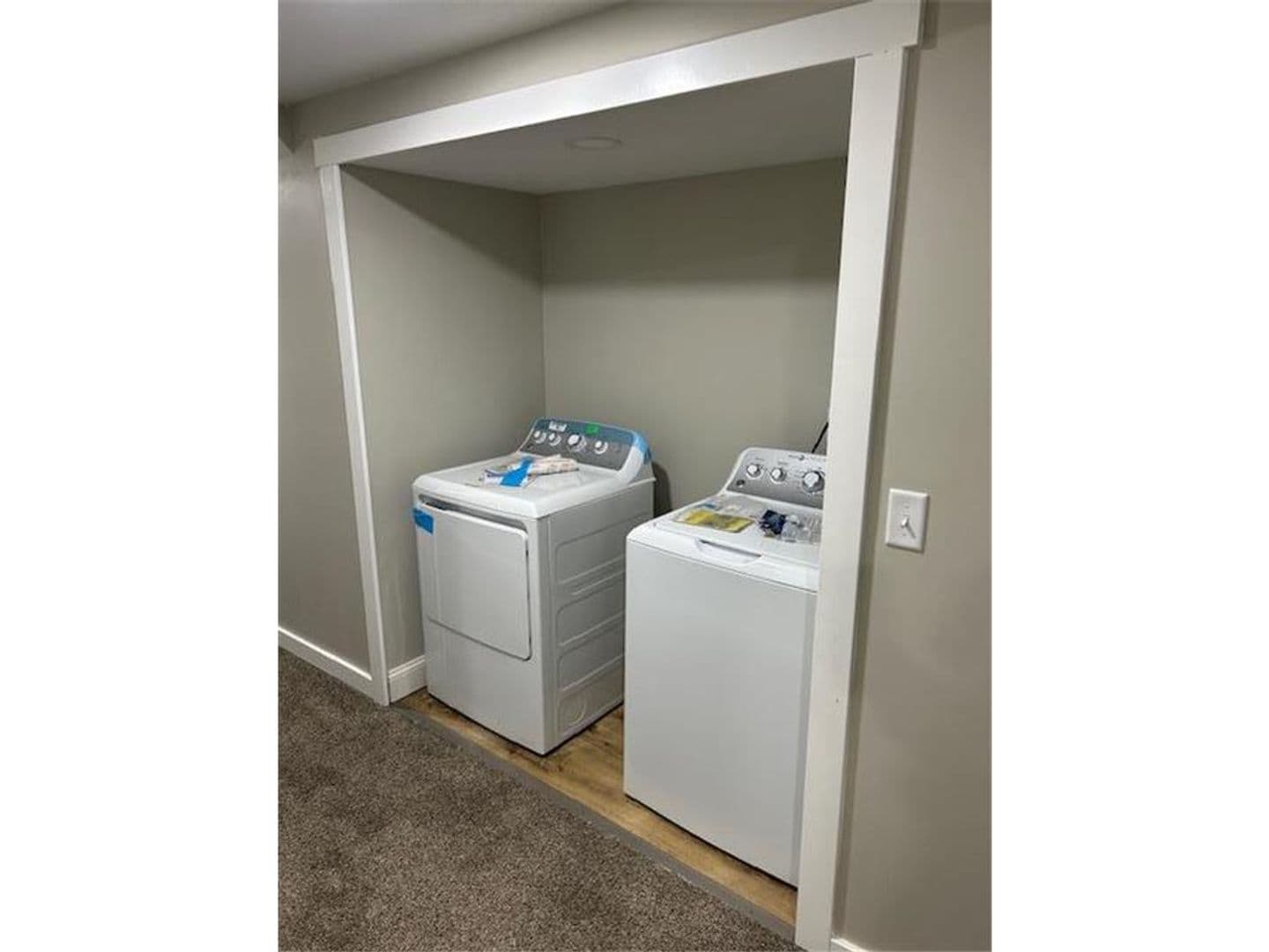 Minneapolis Apartment: 1023 17th Ave SE