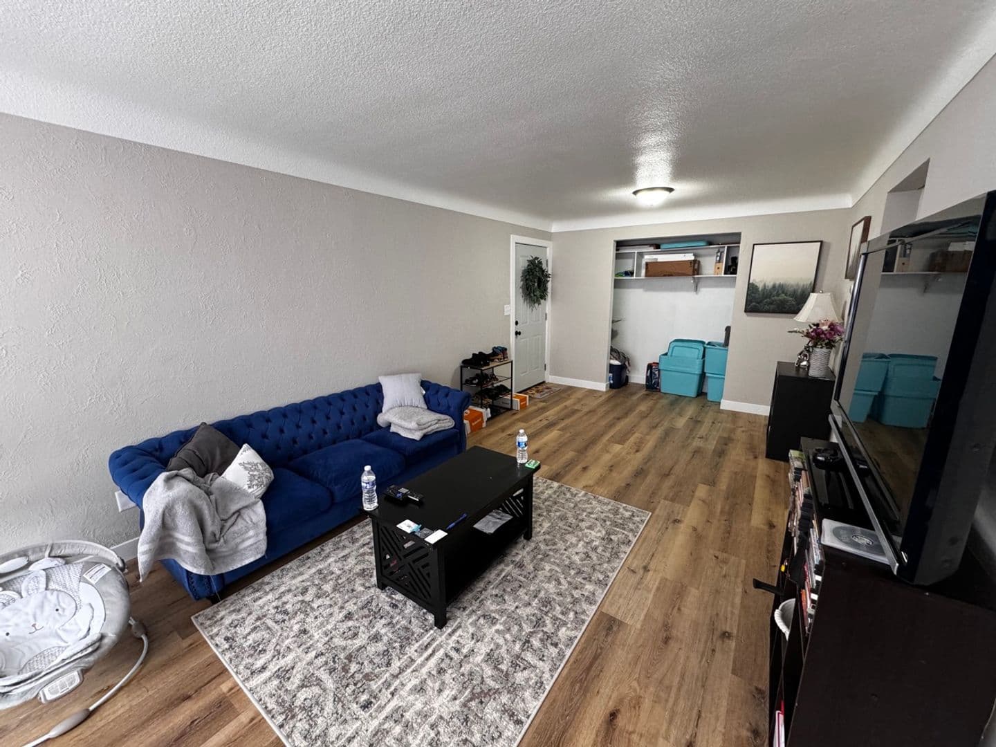 St Paul Apartment: 1891 7th St E