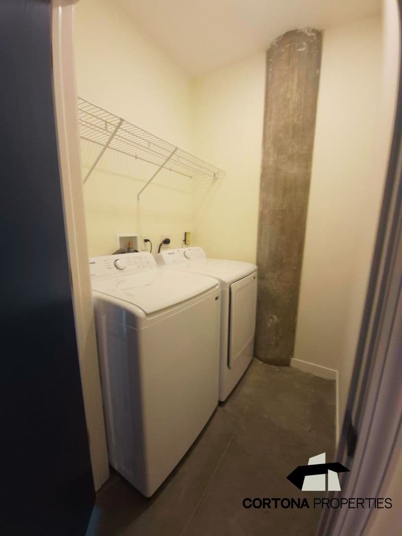St. Louis Apartment: 2327 Texas Ave.