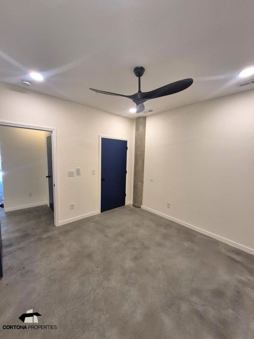 St. Louis Apartment: 2327 Texas Ave.