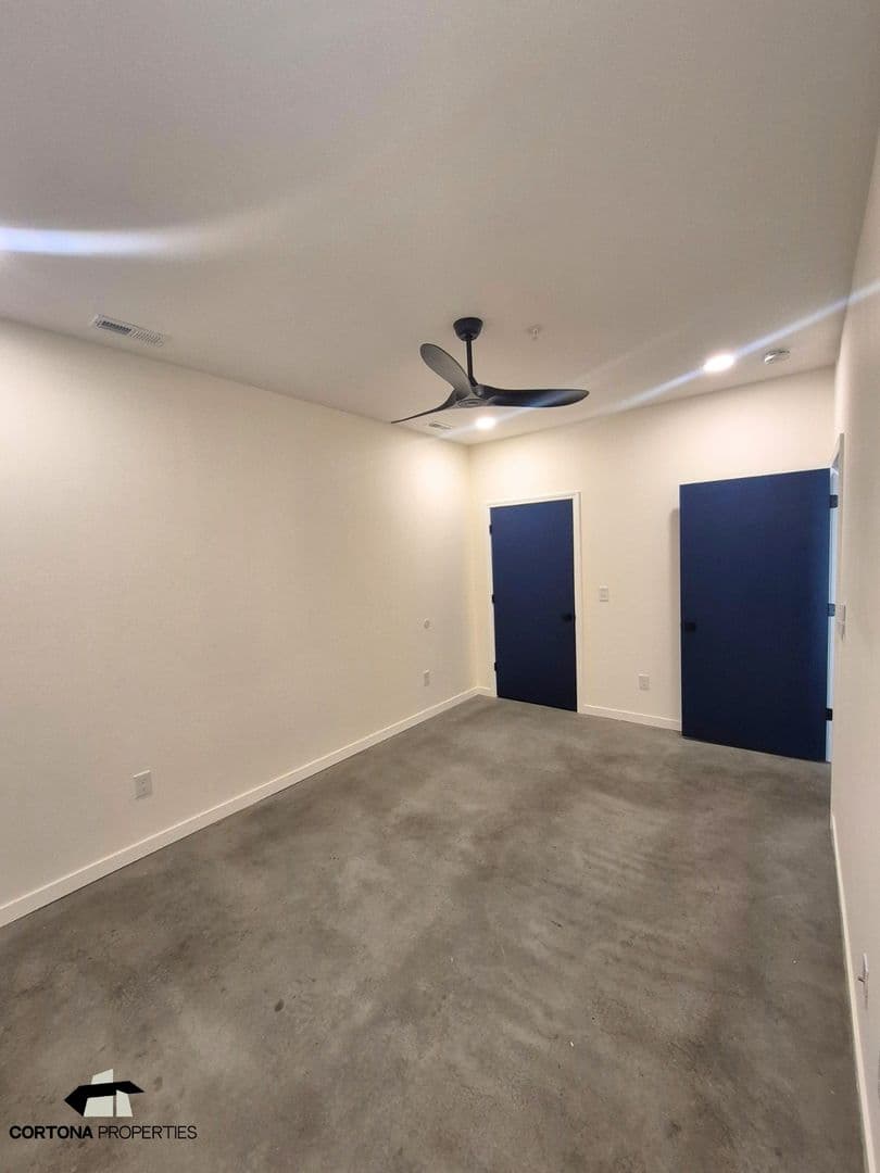 St. Louis Apartment: 2327 Texas Ave.
