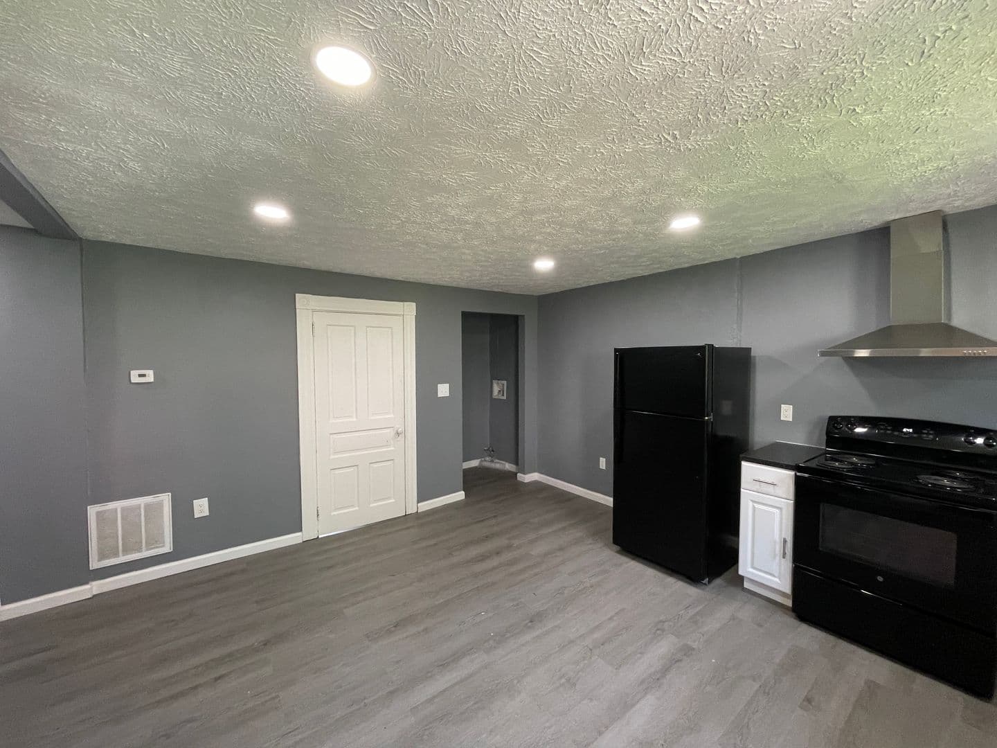Pittsburgh Apartment: 1027 Salter Way