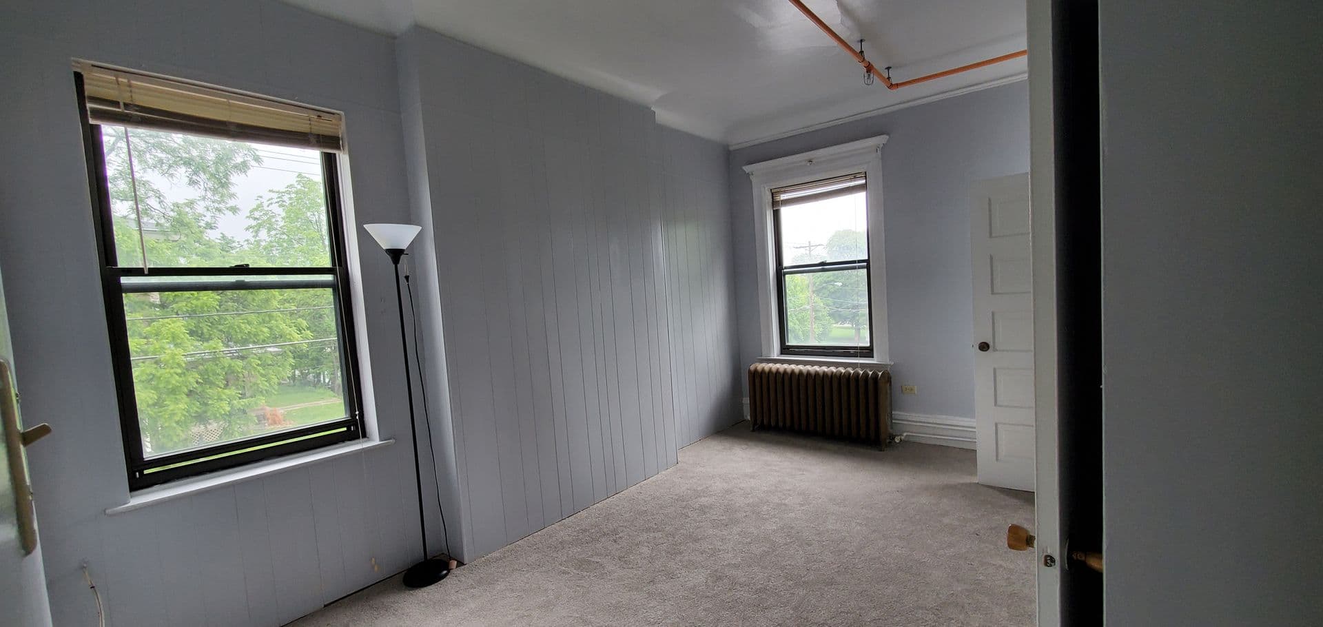 Pittsburgh Apartment: 304 S. Graham St. Apt. 2A