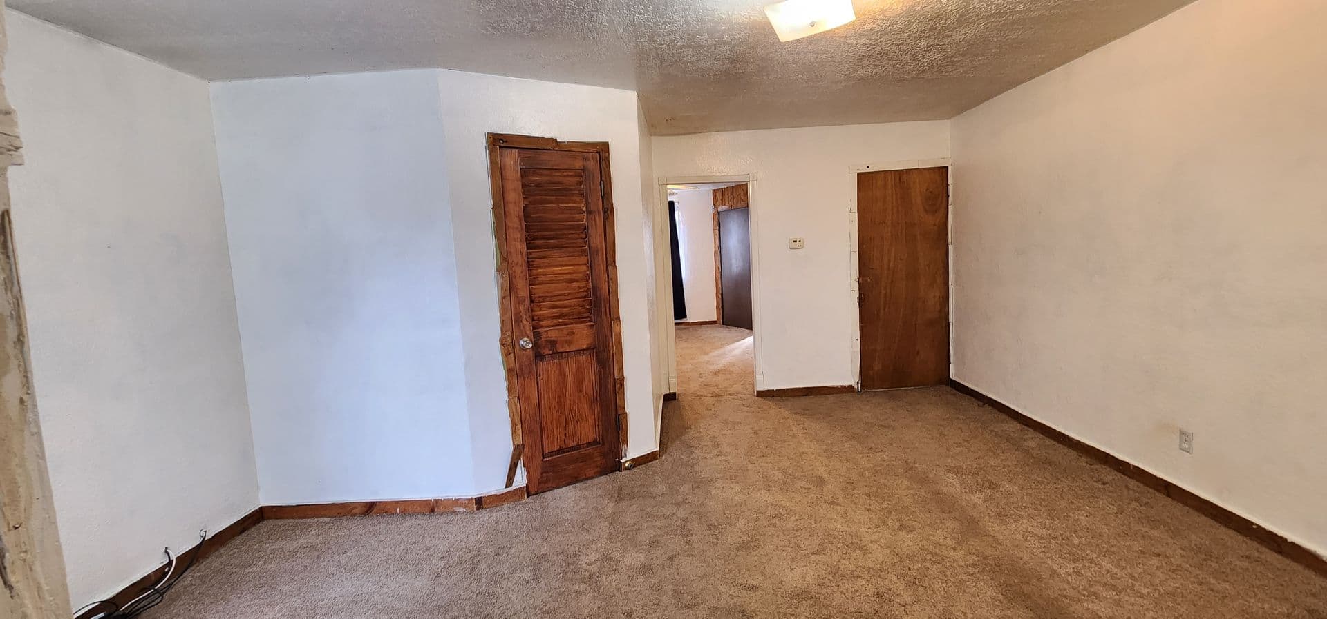 Pittsburgh Apartment: 210 Taylor Street