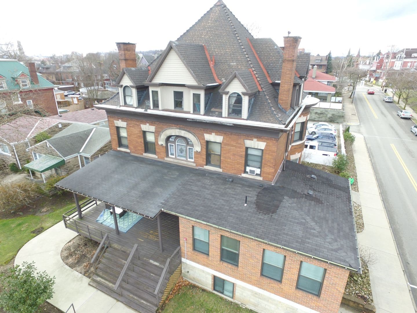 Pittsburgh Apartment: 304 S. Graham St. Apt. 2A