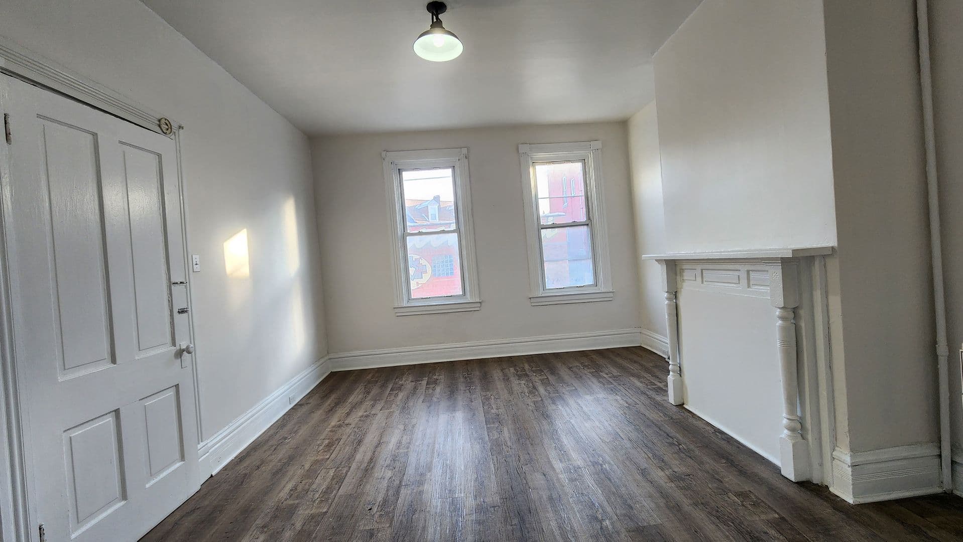 Pittsburgh Apartment: 4600 Friendship Ave