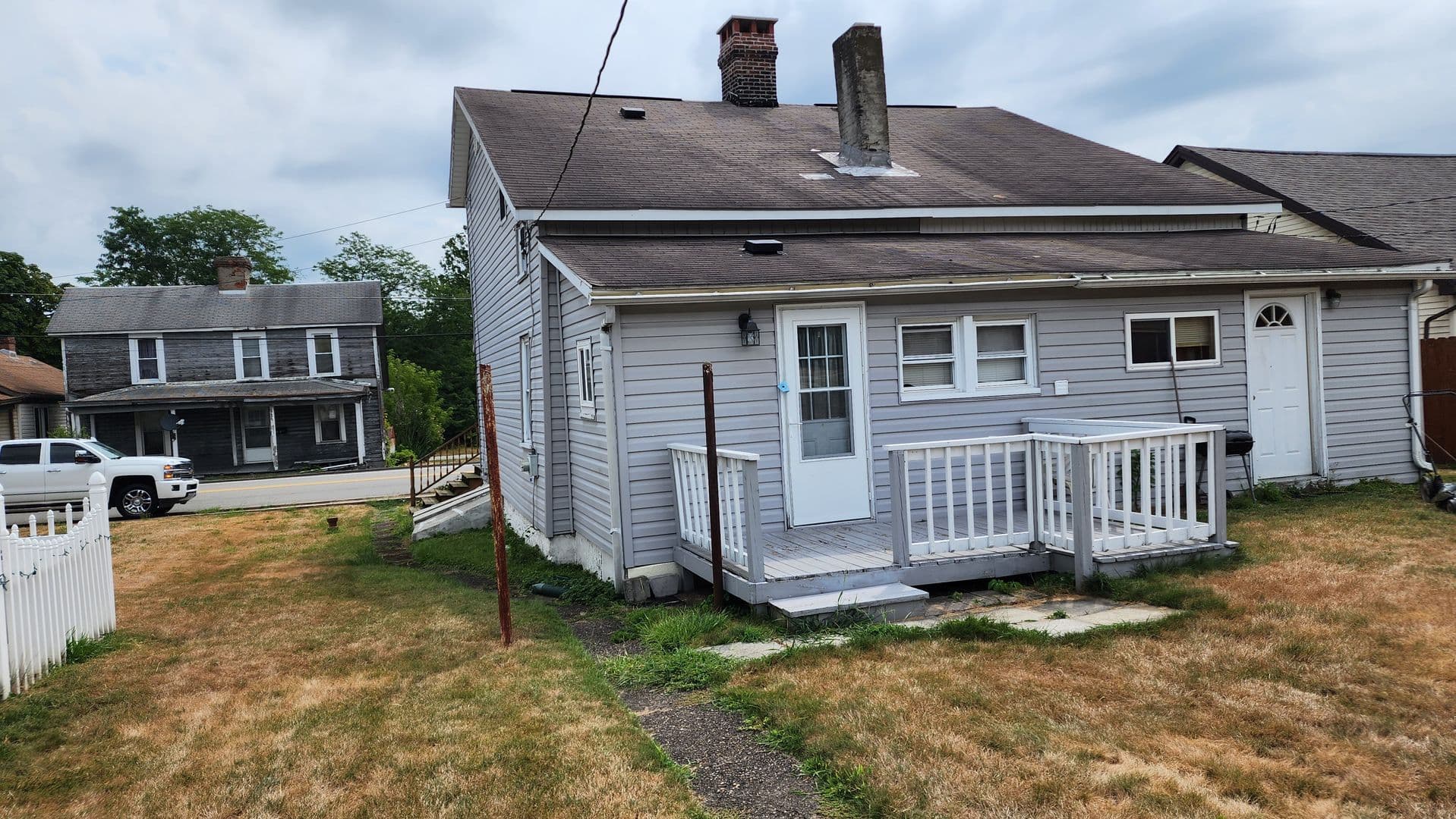 MT Pleasant House: 6781 Low Street
