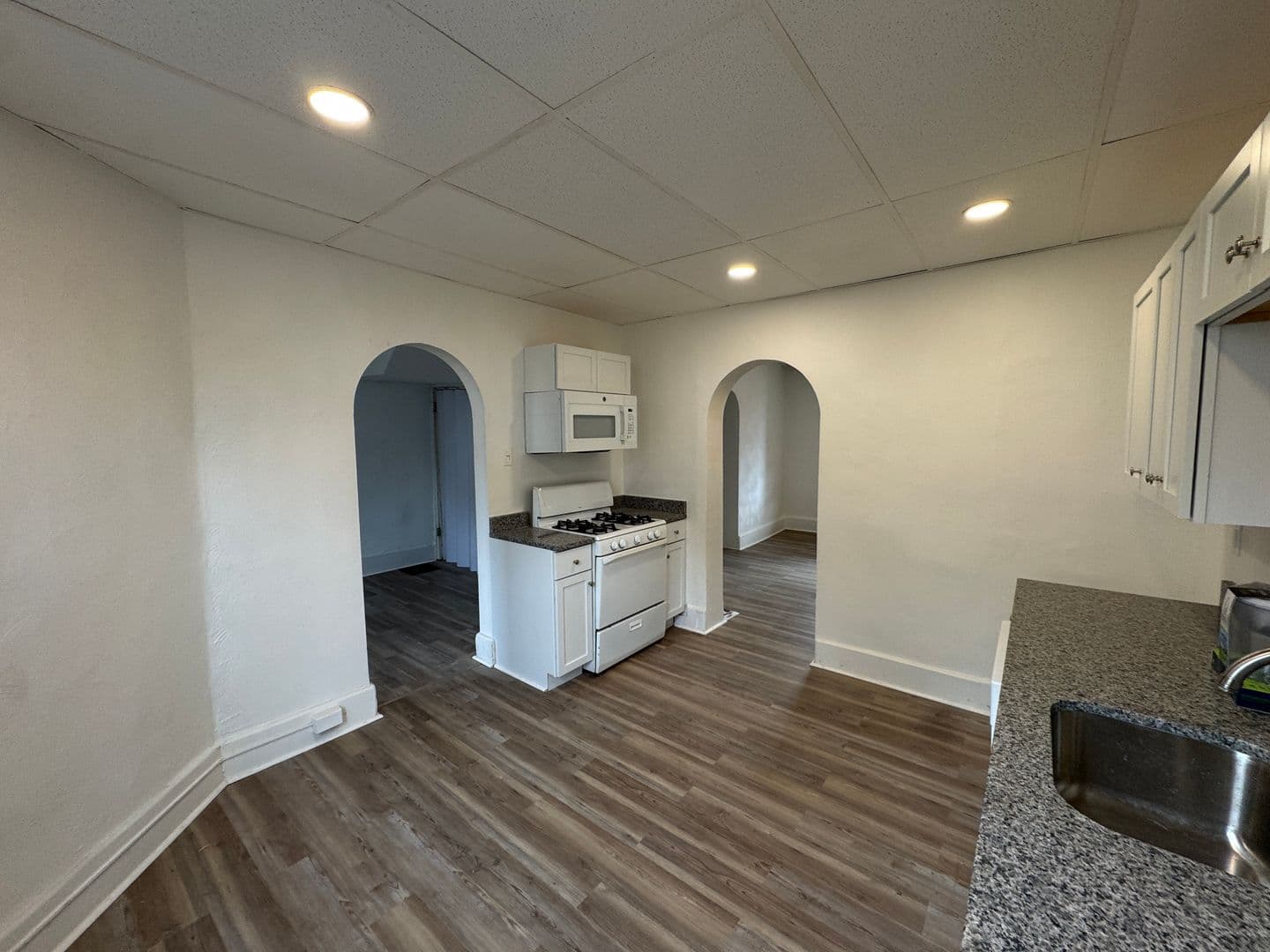 Pittsburgh House: 211 Reifert Street