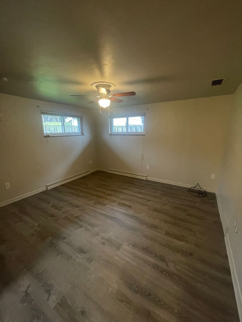 Elizabeth Apartment: 815 and 817 7th Avenue