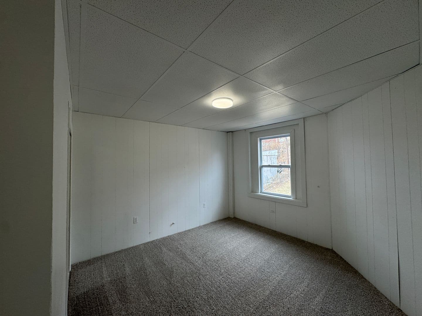 Pittsburgh House: 211 Reifert Street