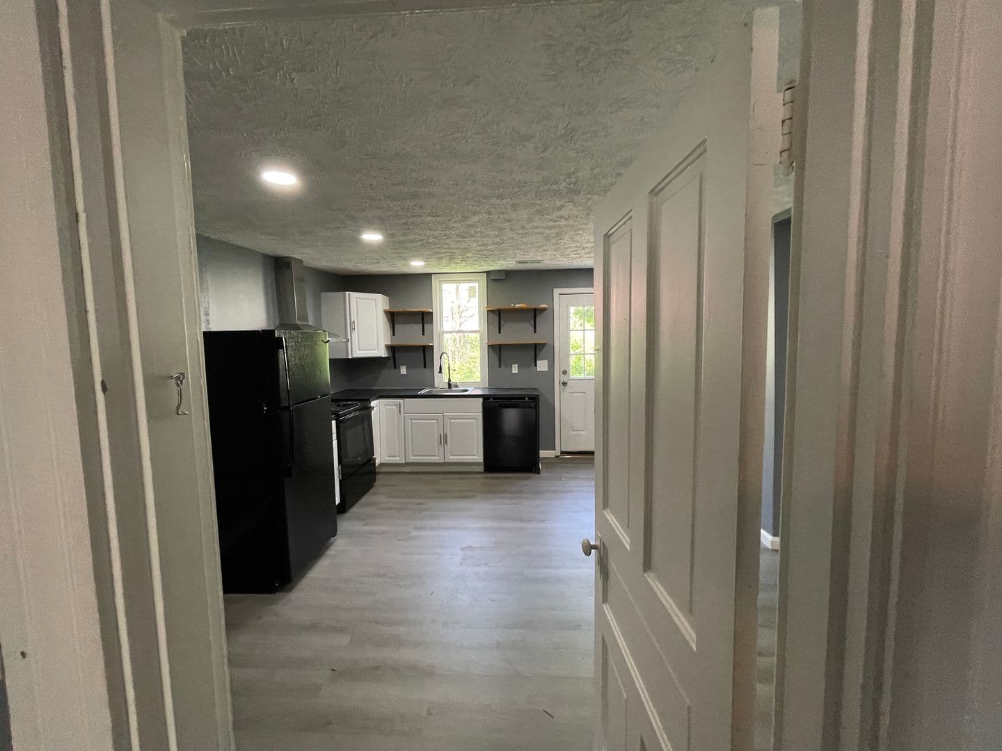 Pittsburgh Apartment: 1027 Salter Way