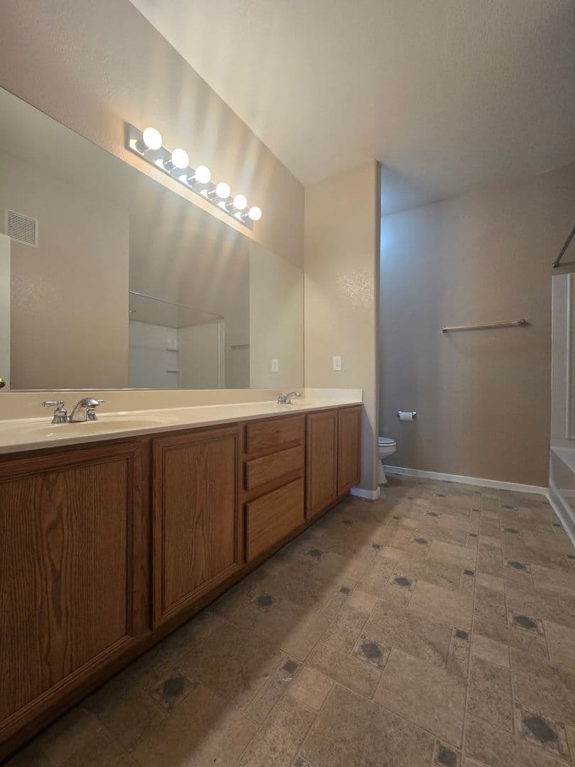 Las Vegas House: 9330 W Maule Ave #216