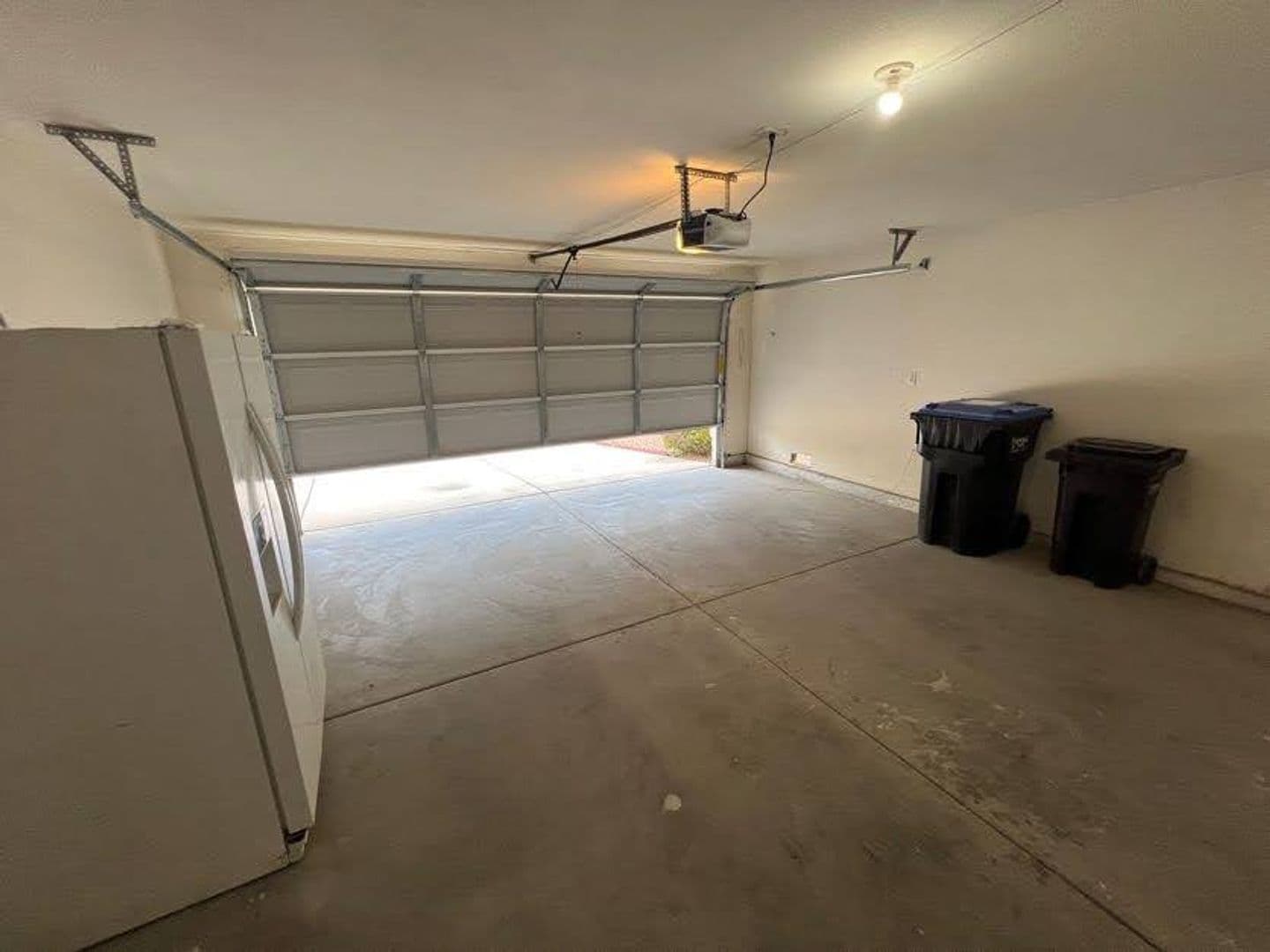 N Las Vegas House: 4717 Pointe Decatur Way