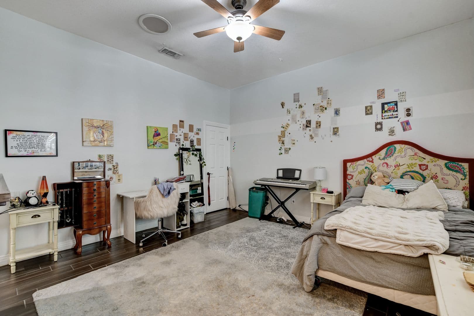 Las Vegas House: 7417 Doe Ave