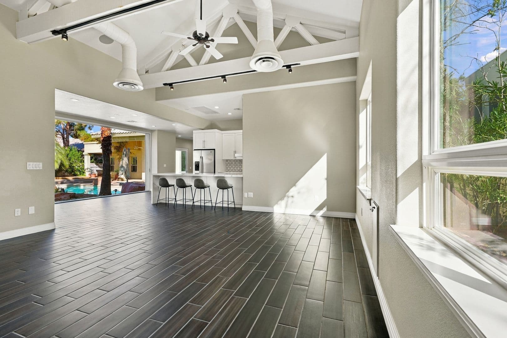 Las Vegas House: 7417 Doe Ave